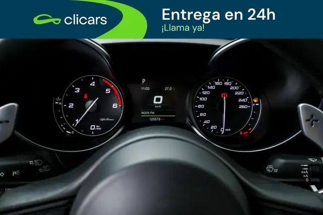 Alfa Romeo Giulia view 15