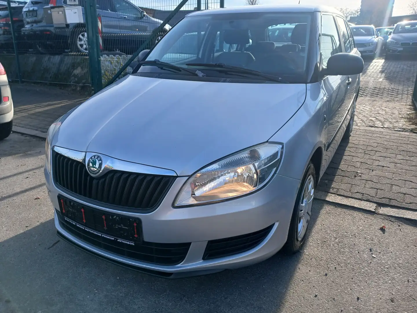 Skoda Fabia Classic Grau - 1