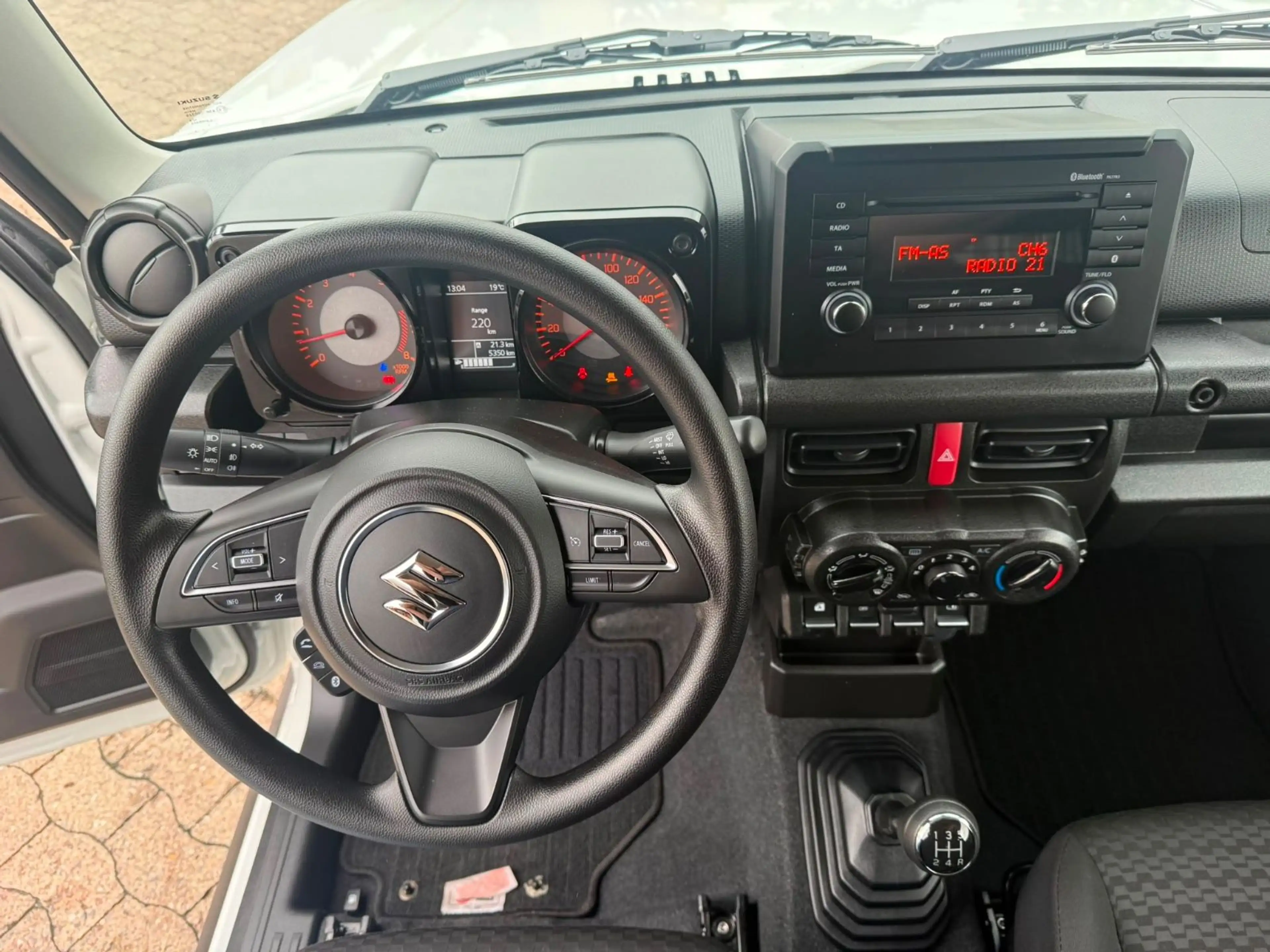 Suzuki Jimny Comfort AllGrip **ALUFELGEN** — photo 9