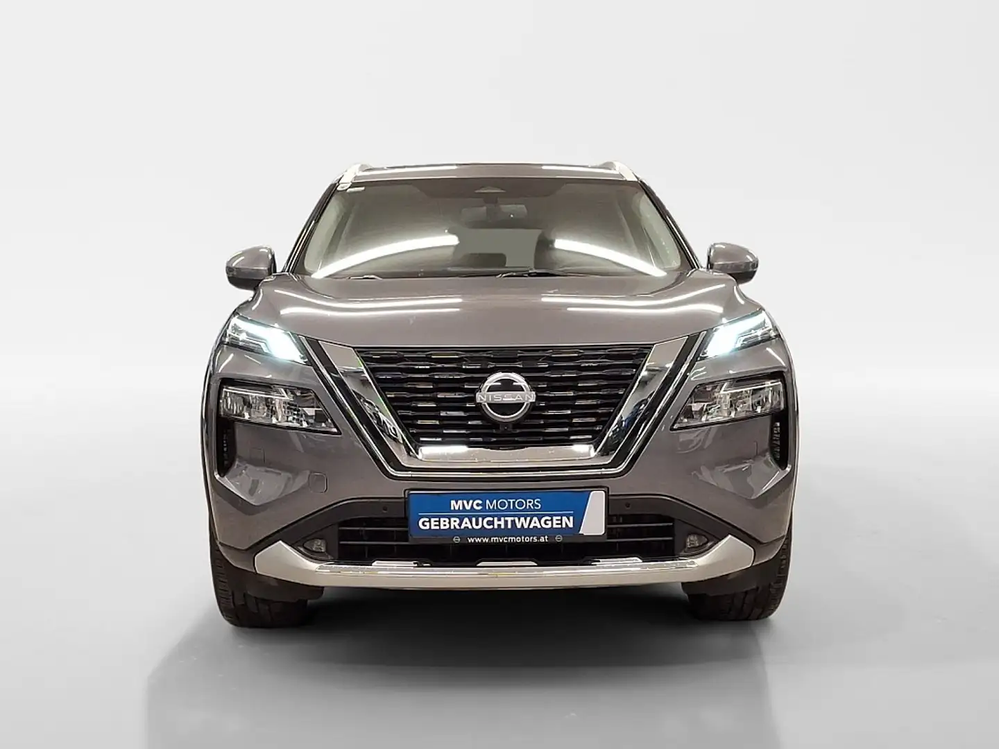 Nissan X-Trail 1,5 VC-T MHEV Xtronic Tekna Grau - 1