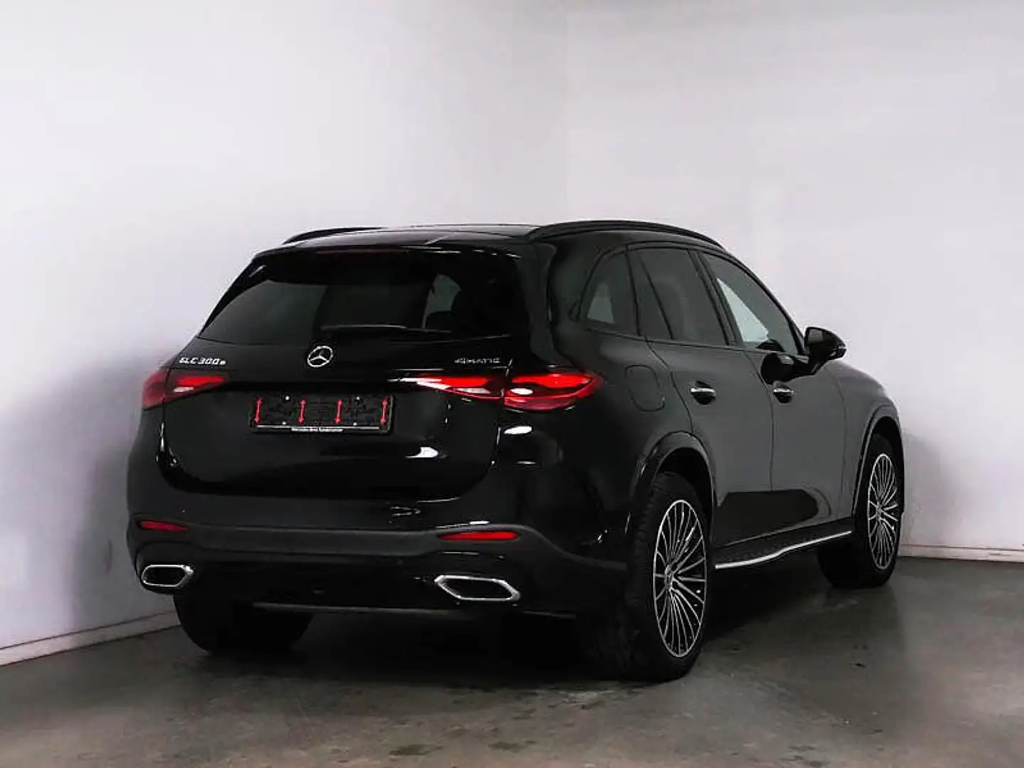 Mercedes-Benz GLC 300 e 4MATIC Off-Roader AMG Line PHEV 150kw + 115kw Noir - 2