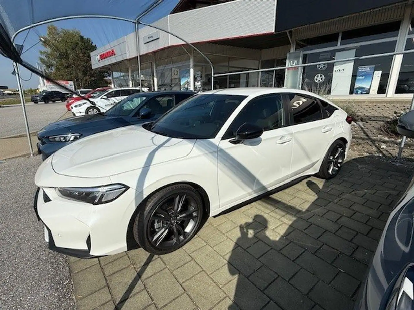 Honda Civic e:HEV Sport Weiß - 2