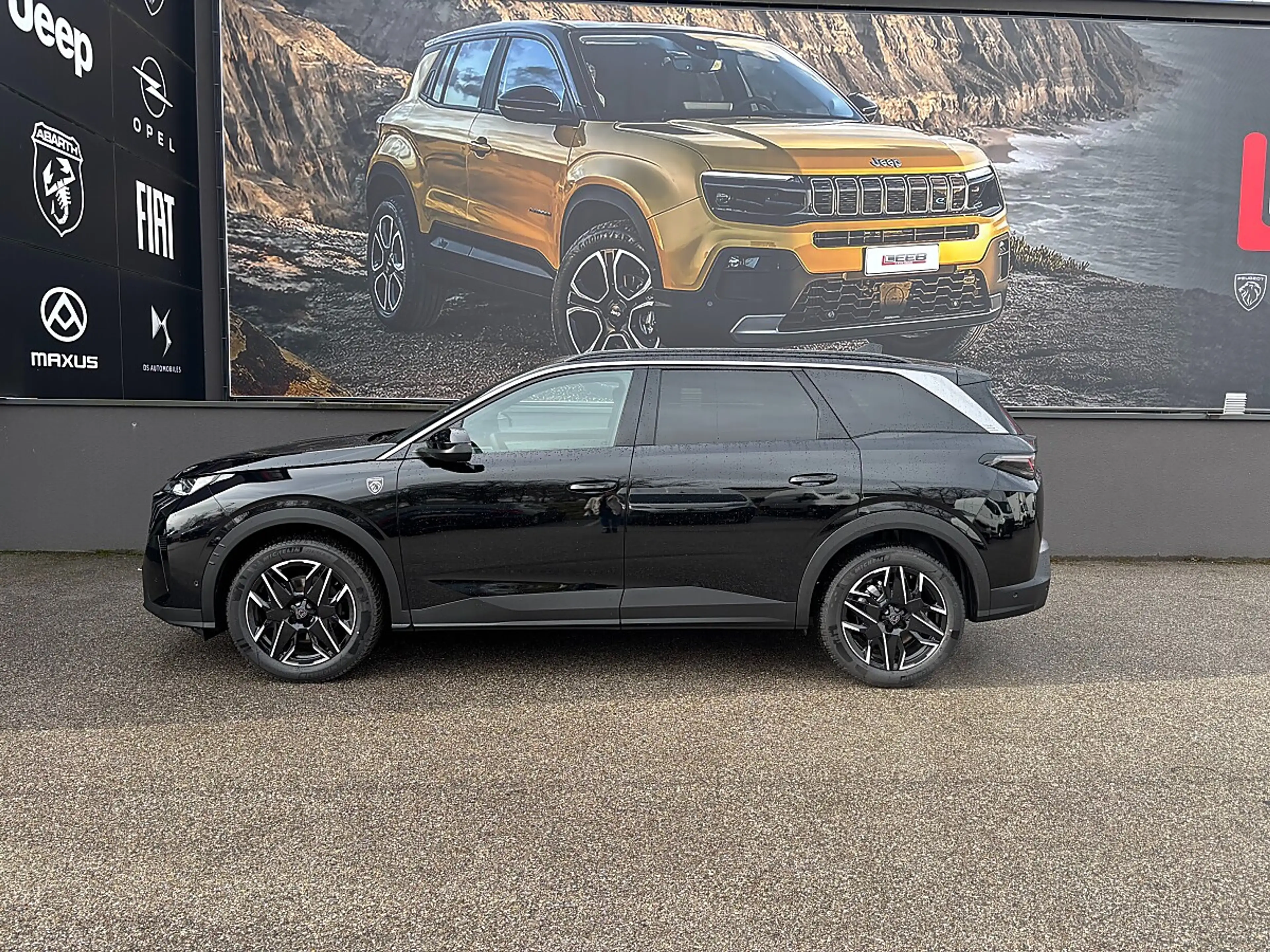 Peugeot 5008 mHEV 145 e-DCS6 GT Aut. inkl. 360° Vision & Dri... — photo 2