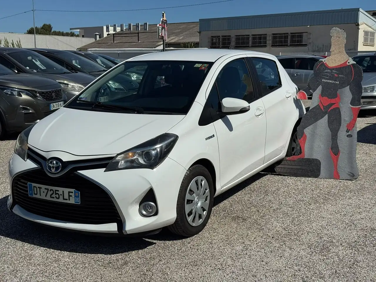 Toyota Yaris HSD 100H DYNAMIC 5P