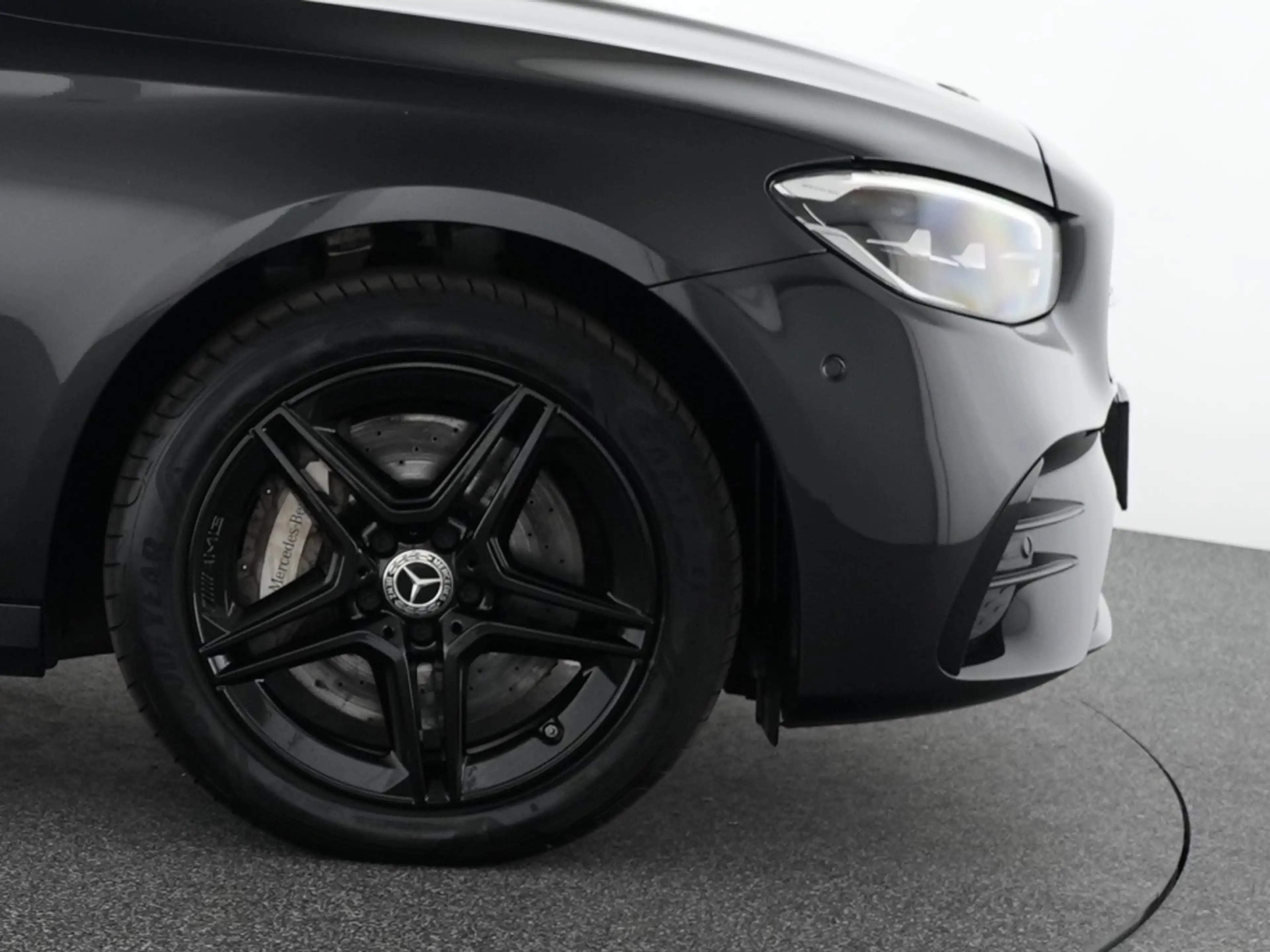Mercedes-Benz E 300 T de 4MNight Edition AMG LED Automatik Navi — photo 6