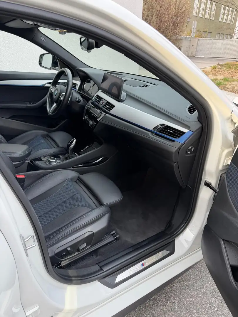 BMW X2 xDrive20i Msportpaket Weiß - 2