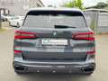 BMW X5 M d *AHK*PANO*HUD*HARMAN*22 ZOLL*AKTIV-LENK Grijs - thumbnail 5