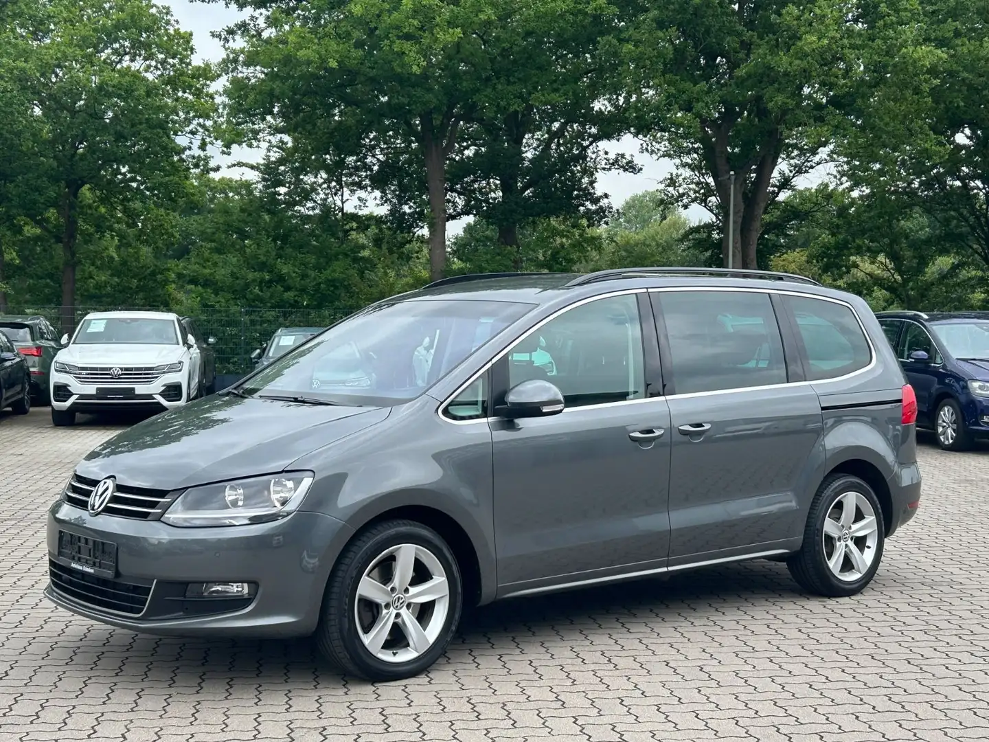 Volkswagen Sharan °RKF-KAMERA°KLIMAAUTO°7-SITZER°NAVI°AHK° Gris - 1