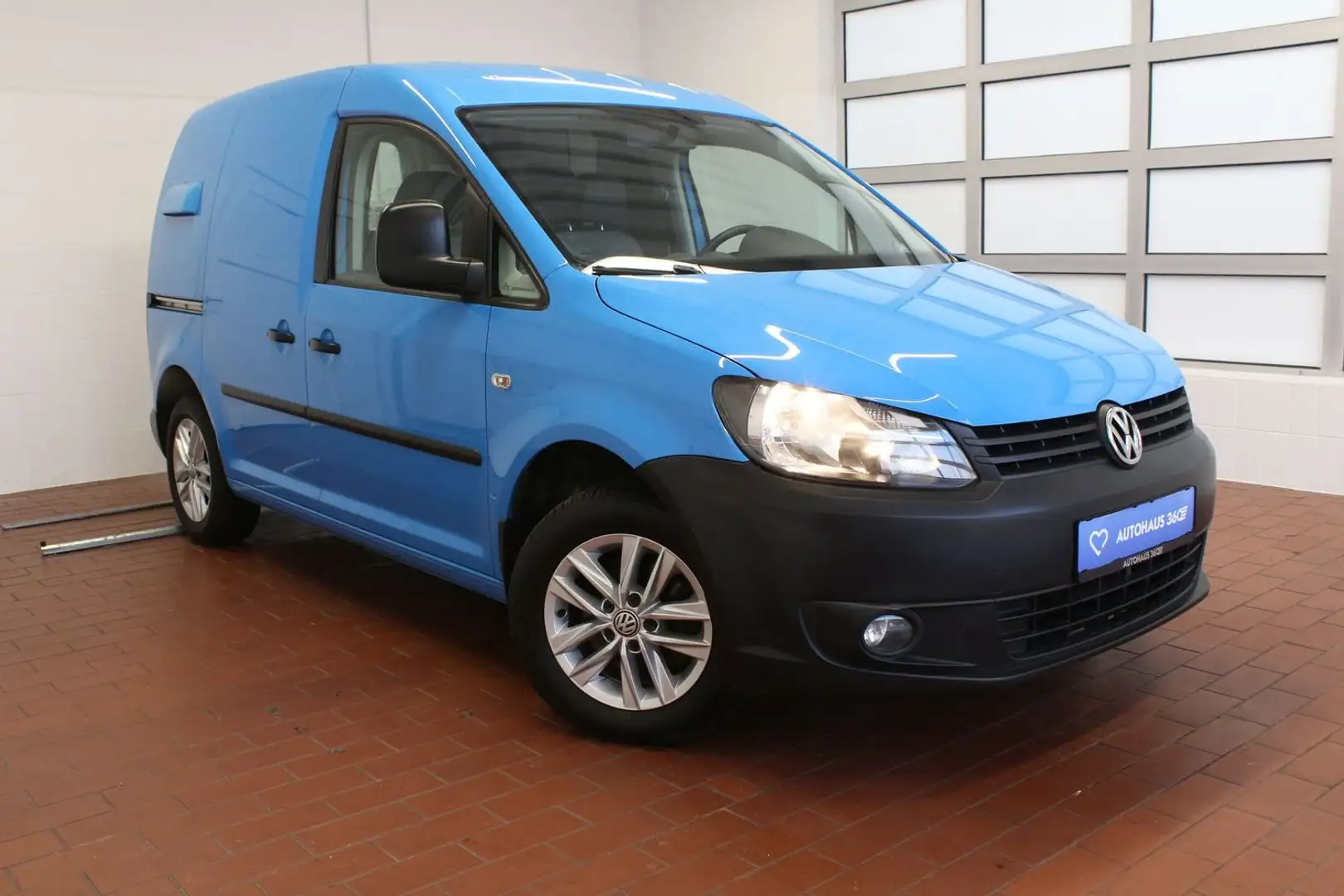 Volkswagen Caddy Kasten EcoFuel Ausbau Blau - 2