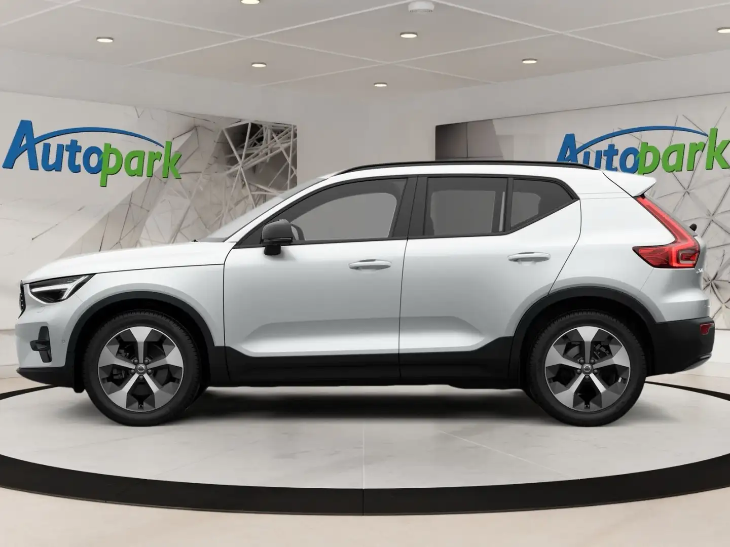 Volvo XC40 Plus, B4 Mild Hybrid, Benzin, Dark - 2