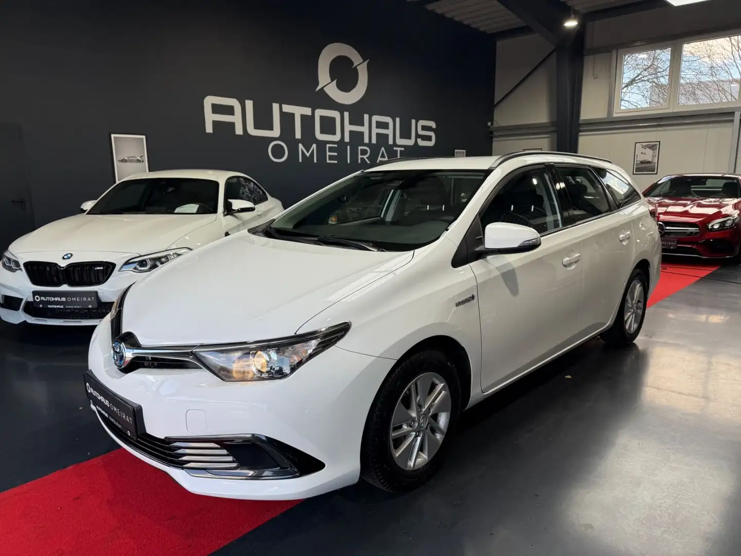Toyota Auris Sports Hybrid 1-Hand/Klimaauto/Automatik Weiß - 1