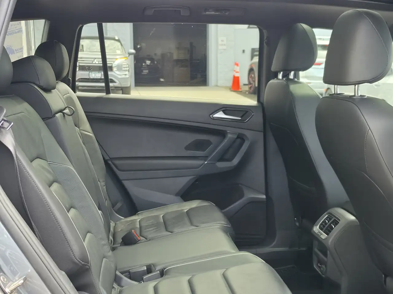 Volkswagen Tiguan снимка Volkswagen Tiguan