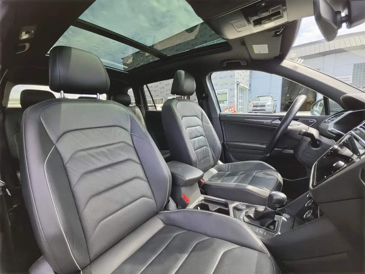 Volkswagen Tiguan снимка Volkswagen Tiguan