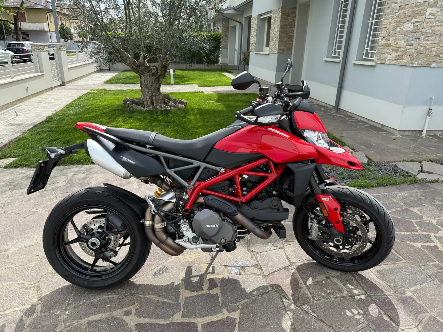 Ducati Hypermotard 950 Roşu - 1