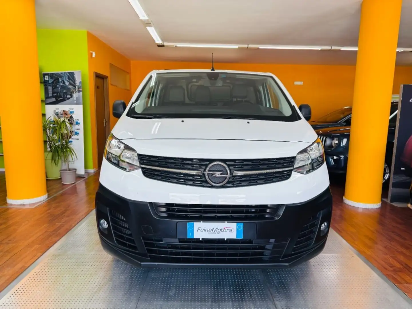 Opel Vivaro 1.5 Diesel 120CV S&S PL-TN M Passo Lungo Enjoy Fehér - 2