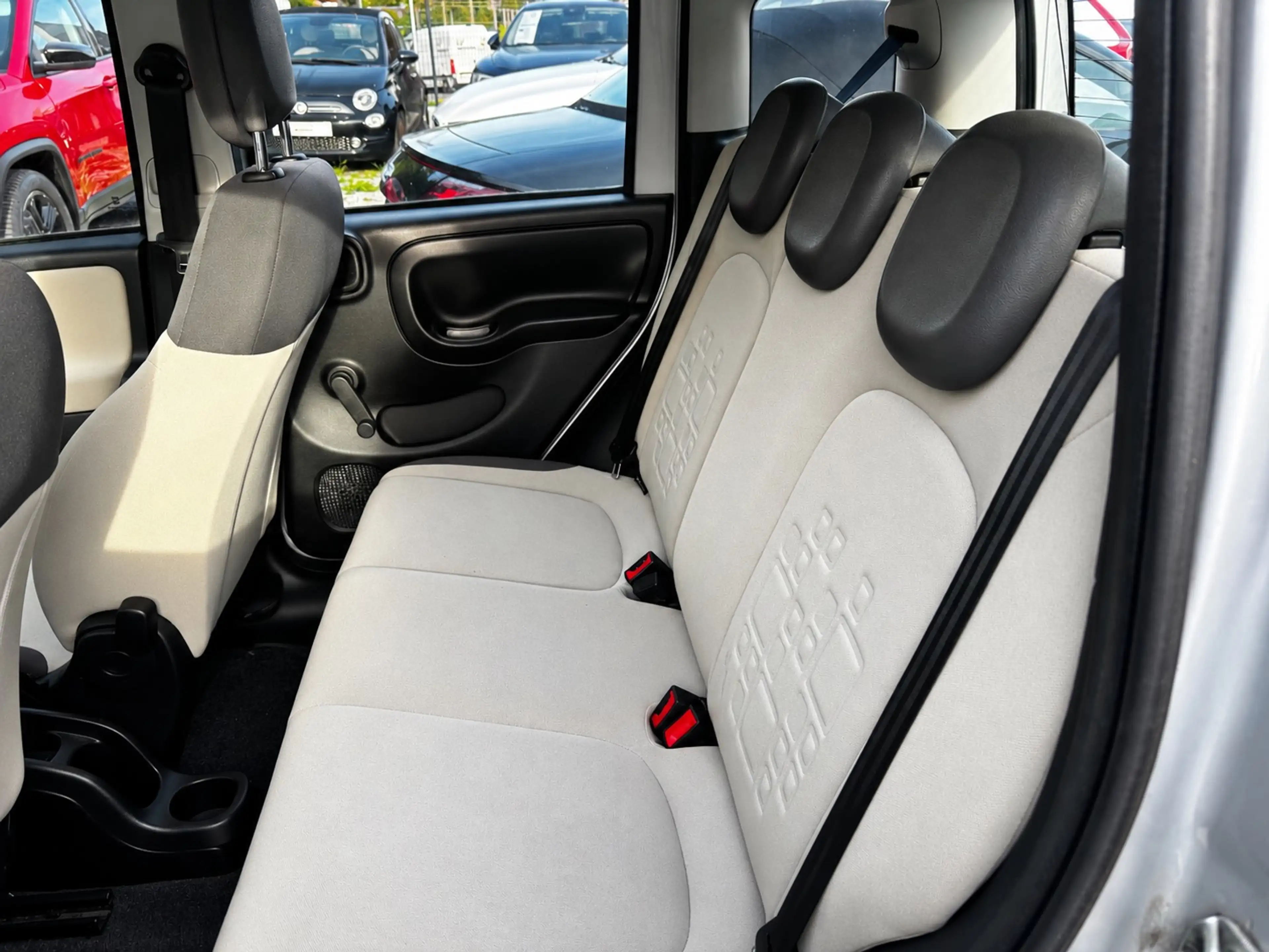 Fiat Panda Écran* AIRCO * entretiens * Garantie — photo 11