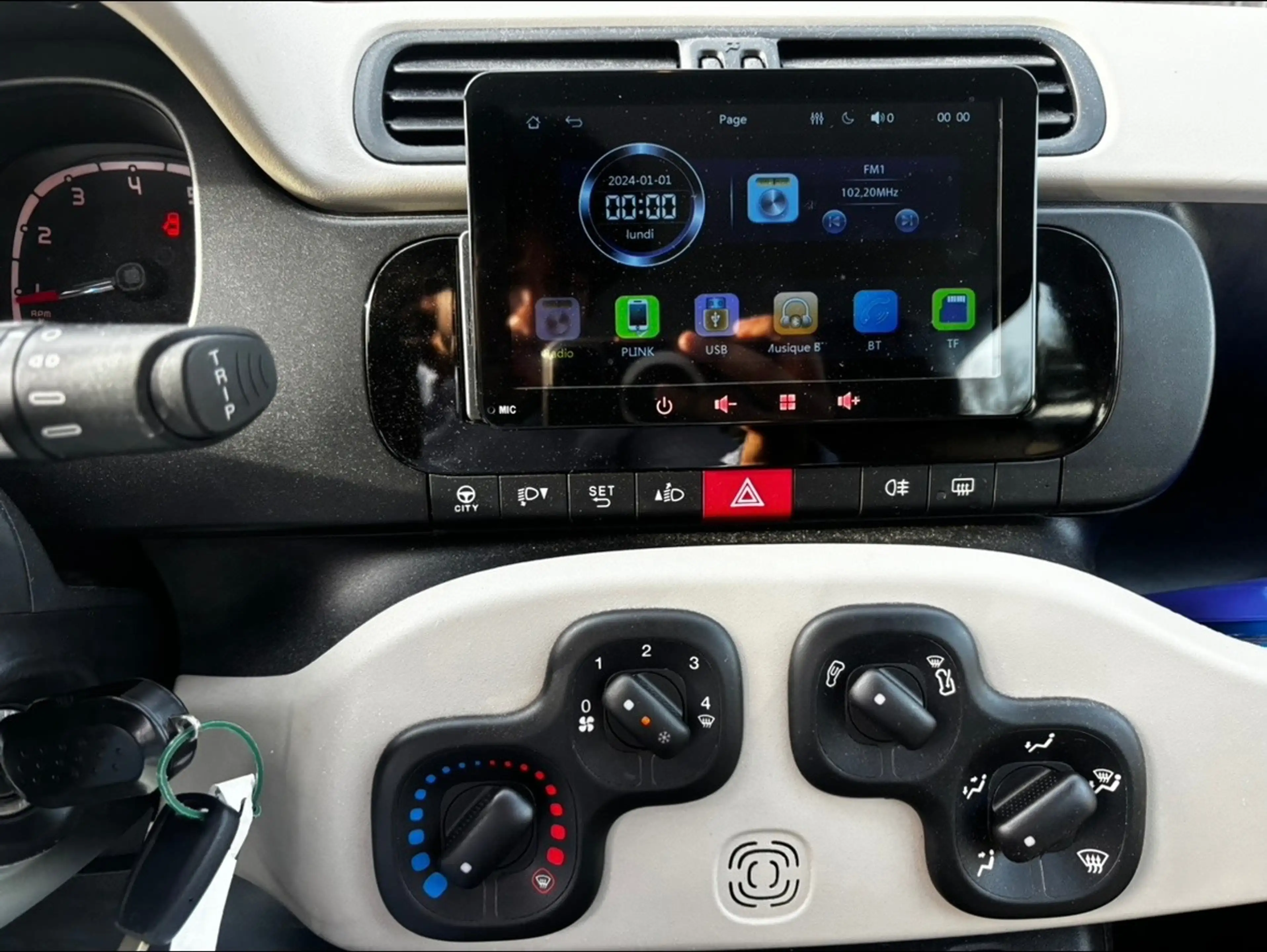 Fiat Panda Écran* AIRCO * entretiens * Garantie — photo 14