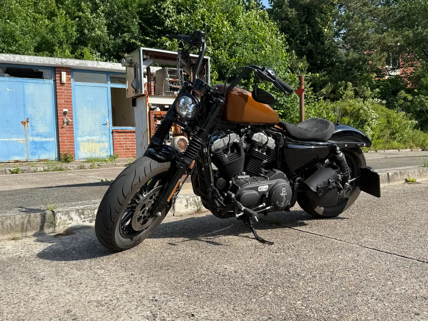 Harley-Davidson Sportster 1200 Forty Eight Bronze - 1