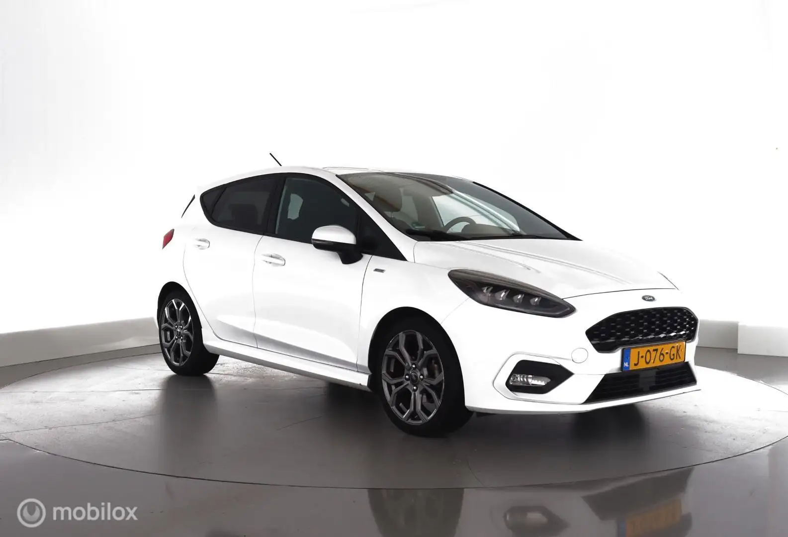 Ford Fiesta 1.0 EcoBoost ST-Line led|nav|ecc|pdc|lmv17 Blanc - 2