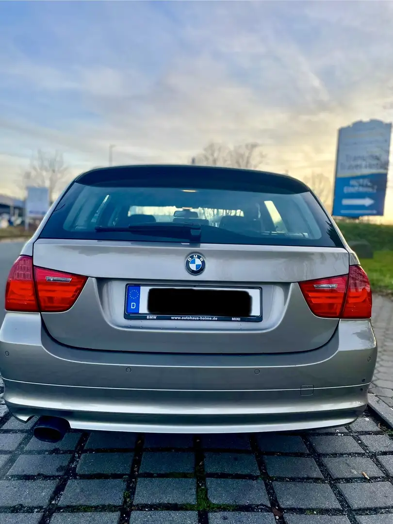 BMW 318 318i Touring Edition Lifestyle Bronze - 1