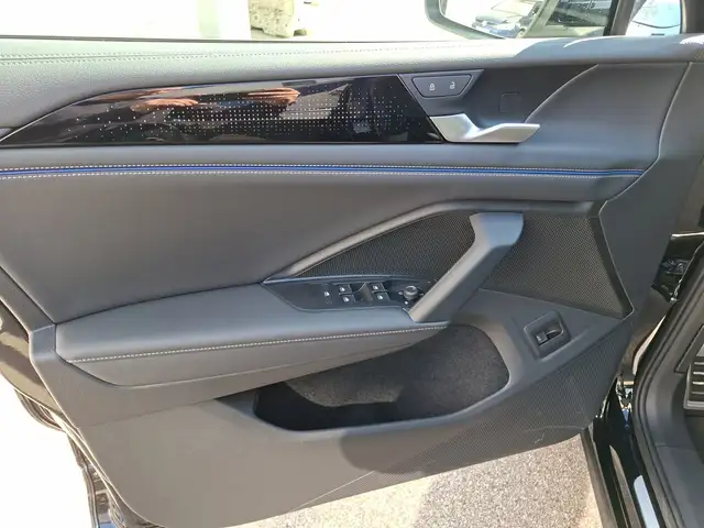 Volkswagen Tiguan Sport TDI 4MOTION DSG Ansicht 7