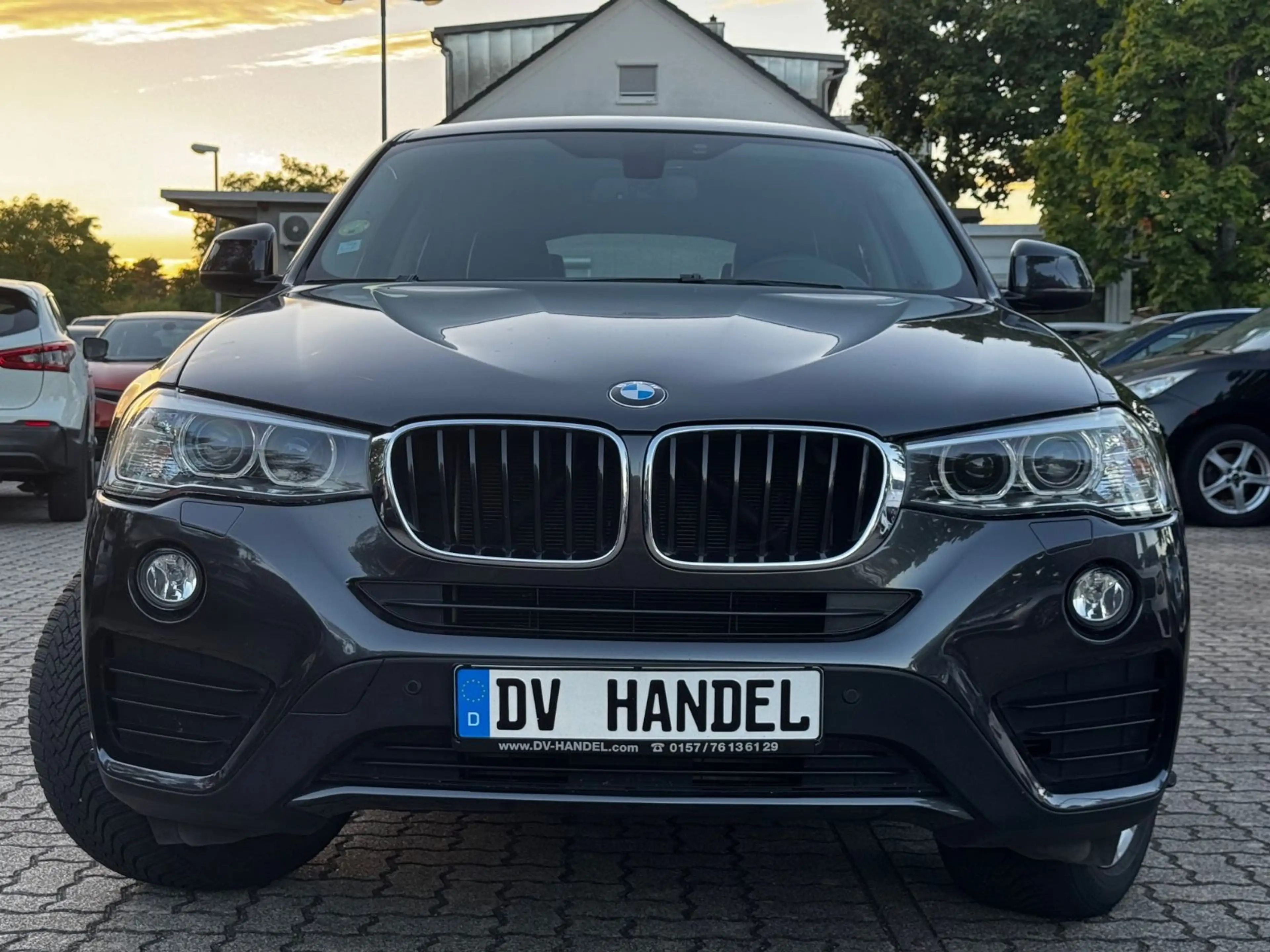 BMW X4 xDrive 20 d Advantage *BiXenon/Navi/PDC* — photo 2