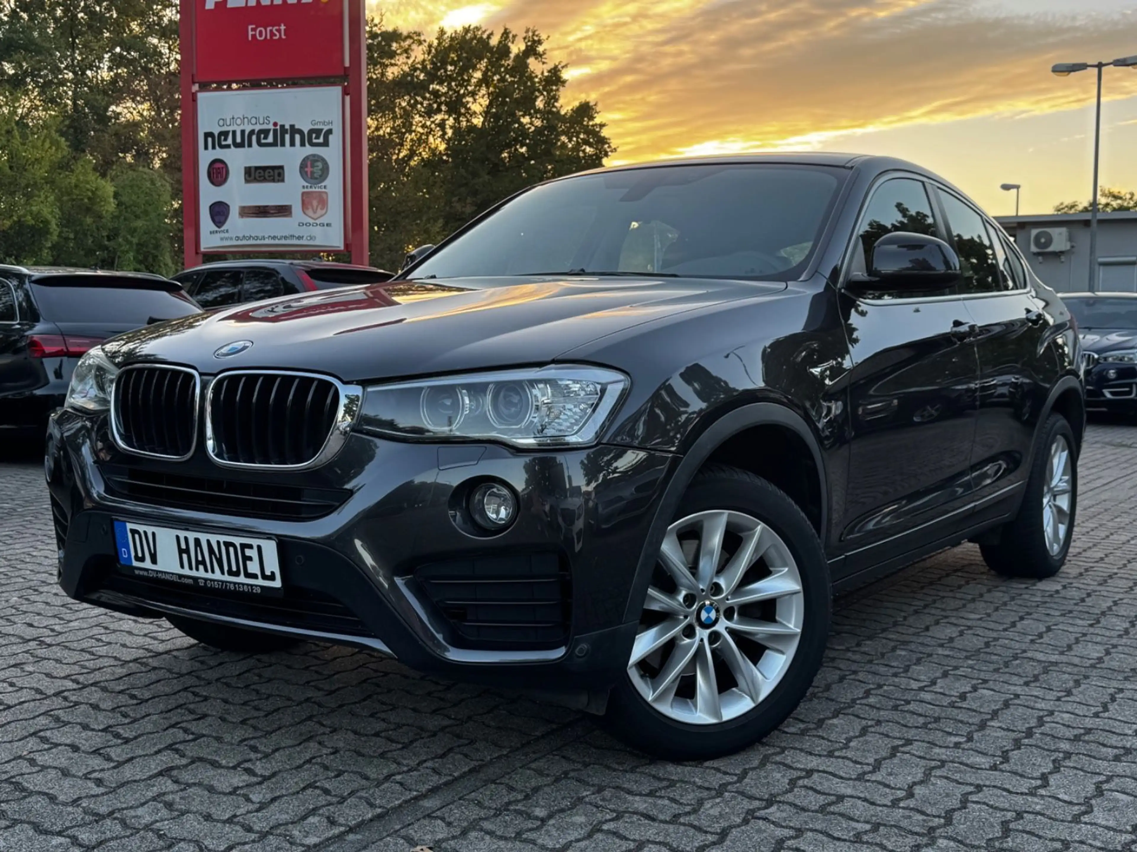 BMW X4 xDrive 20 d Advantage *BiXenon/Navi/PDC*