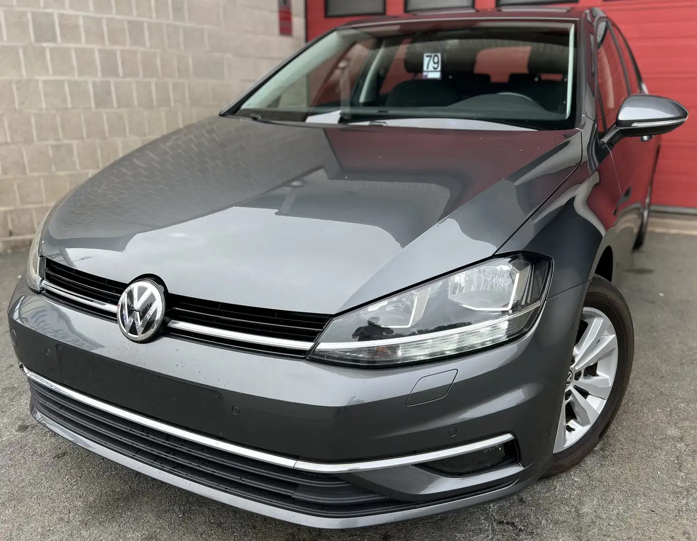 Volkswagen Golf 1.0 TSI BMT Join + CAMÉRA + NAVI + JANTES ALU Gris - 1