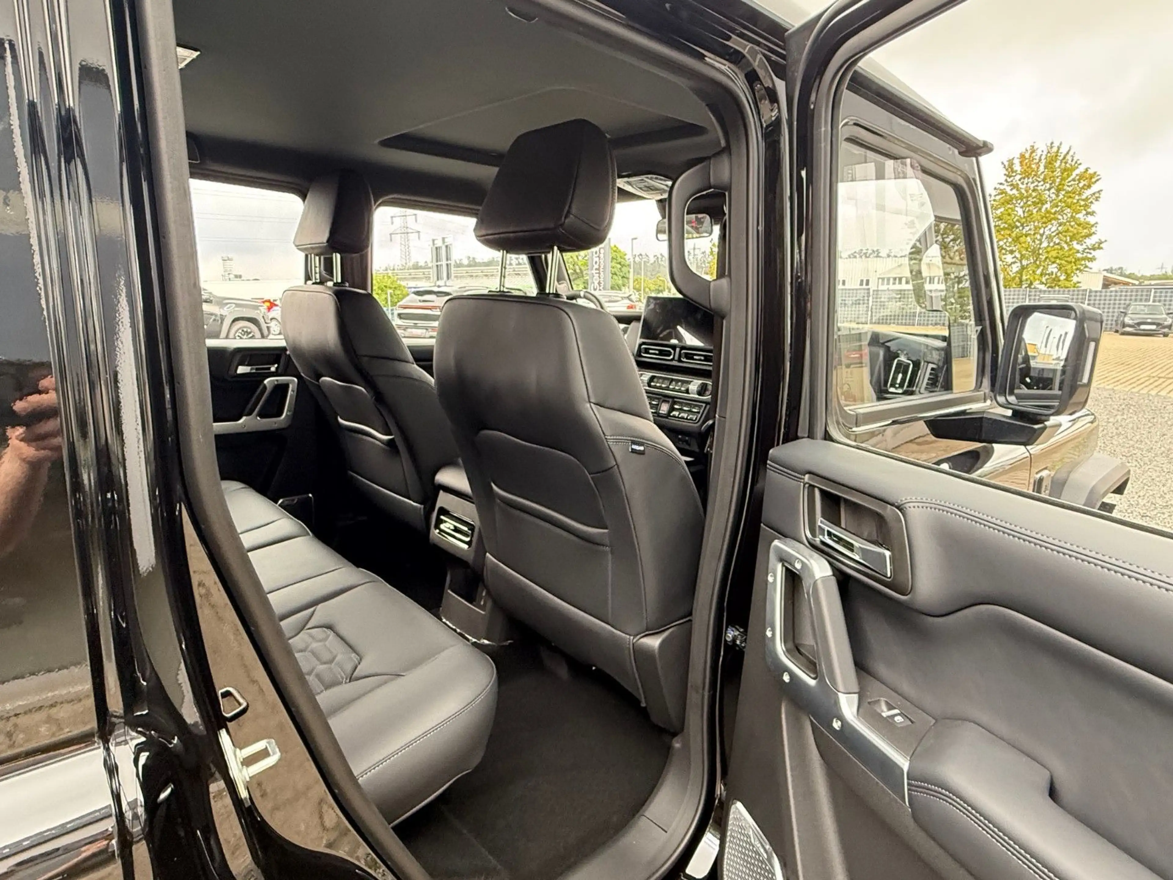BAW 212 2.0 4X4 — photo 11