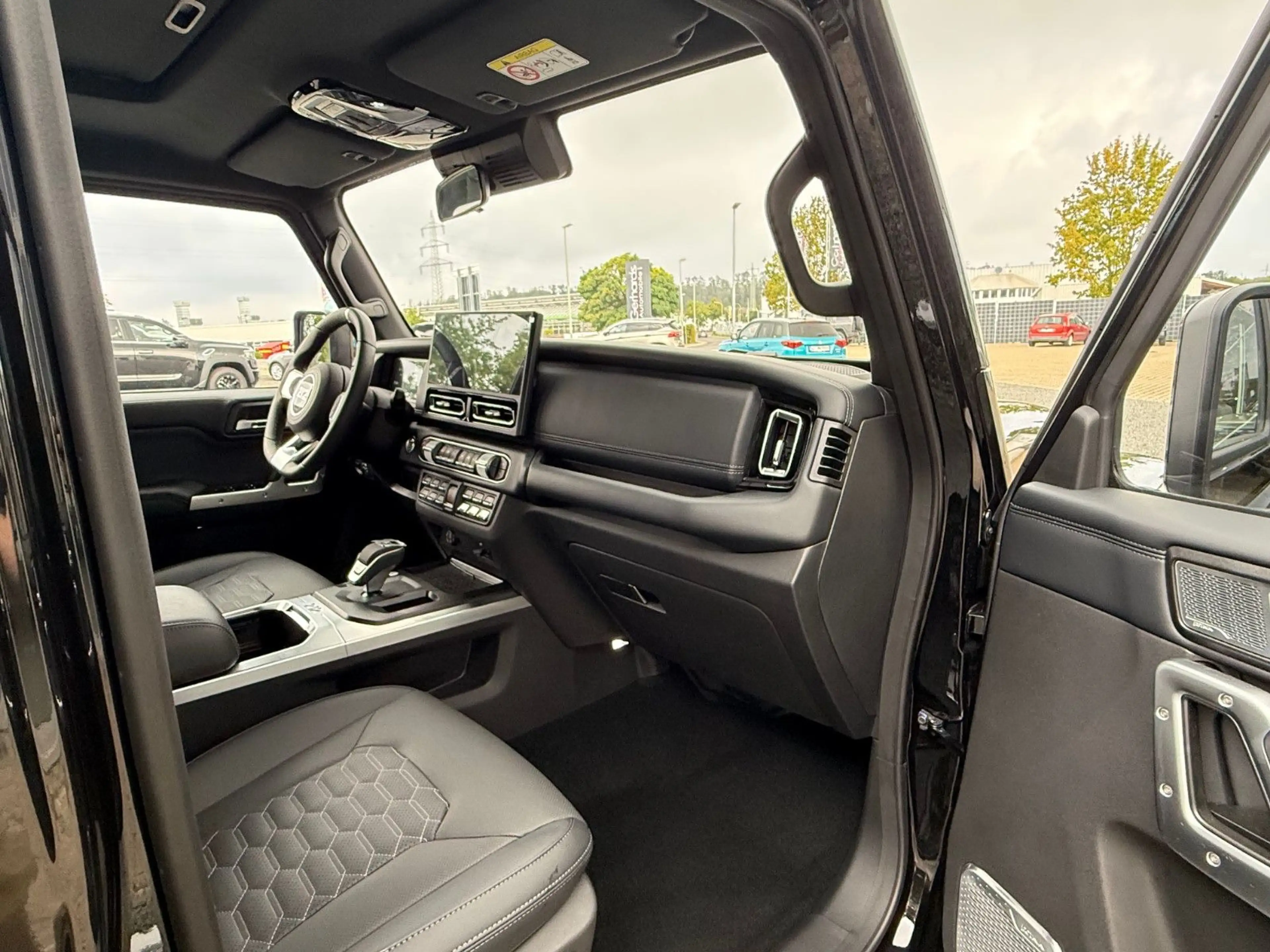 BAW 212 2.0 4X4 — photo 12