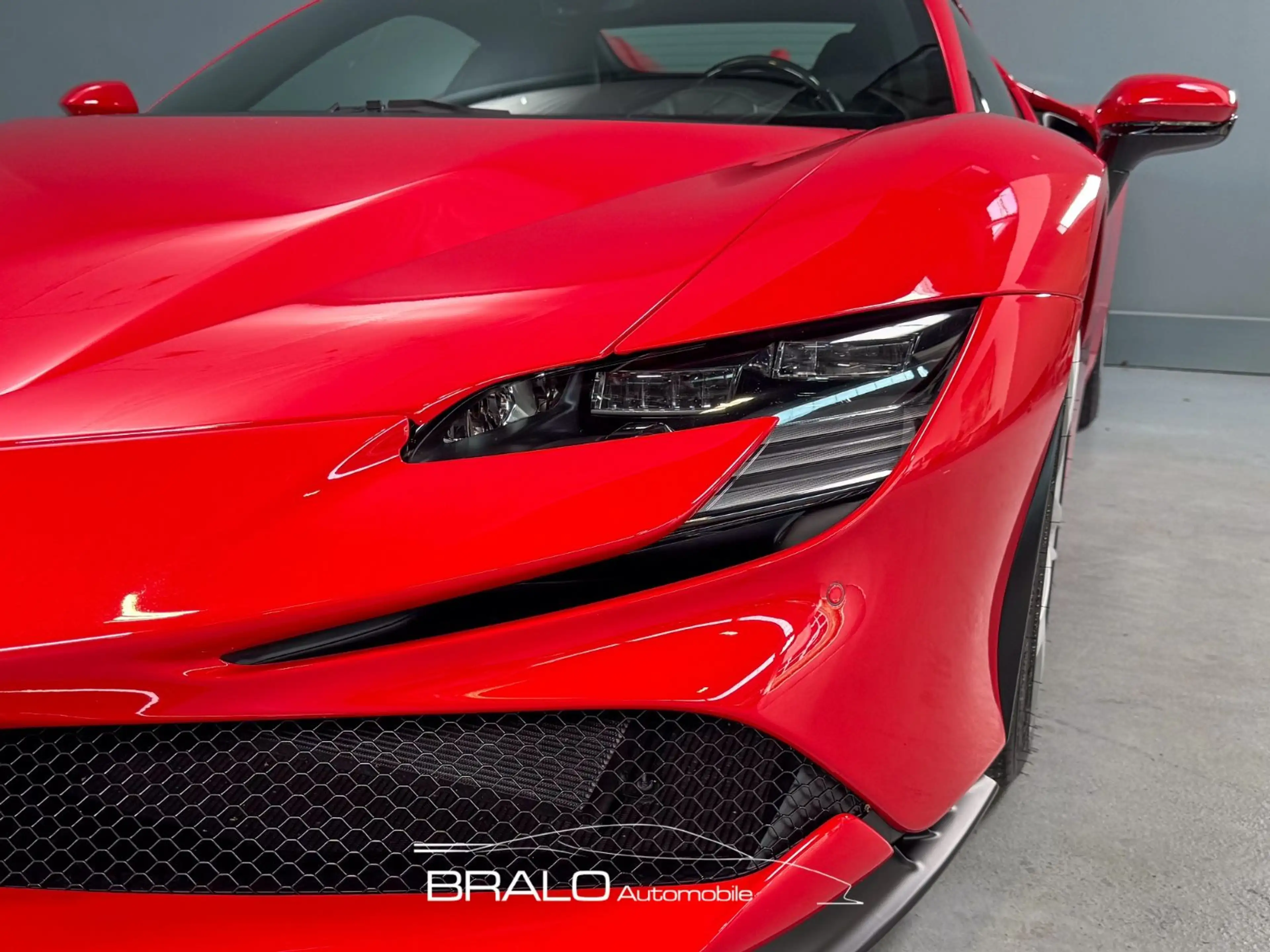 Ferrari SF90 Spider Daytona Racing Seats, Lift — photo 7