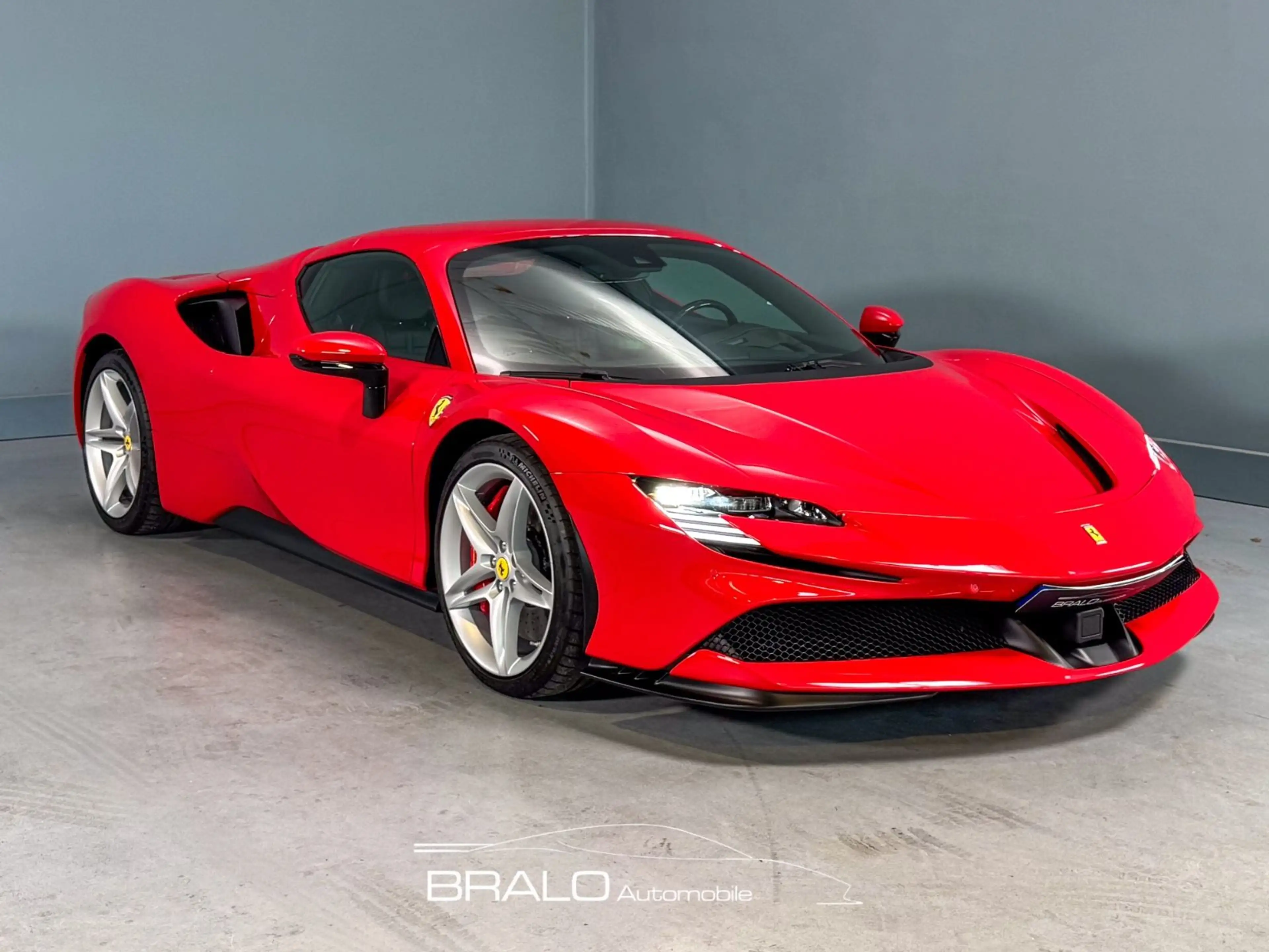 Ferrari SF90 Spider Daytona Racing Seats, Lift — photo 2