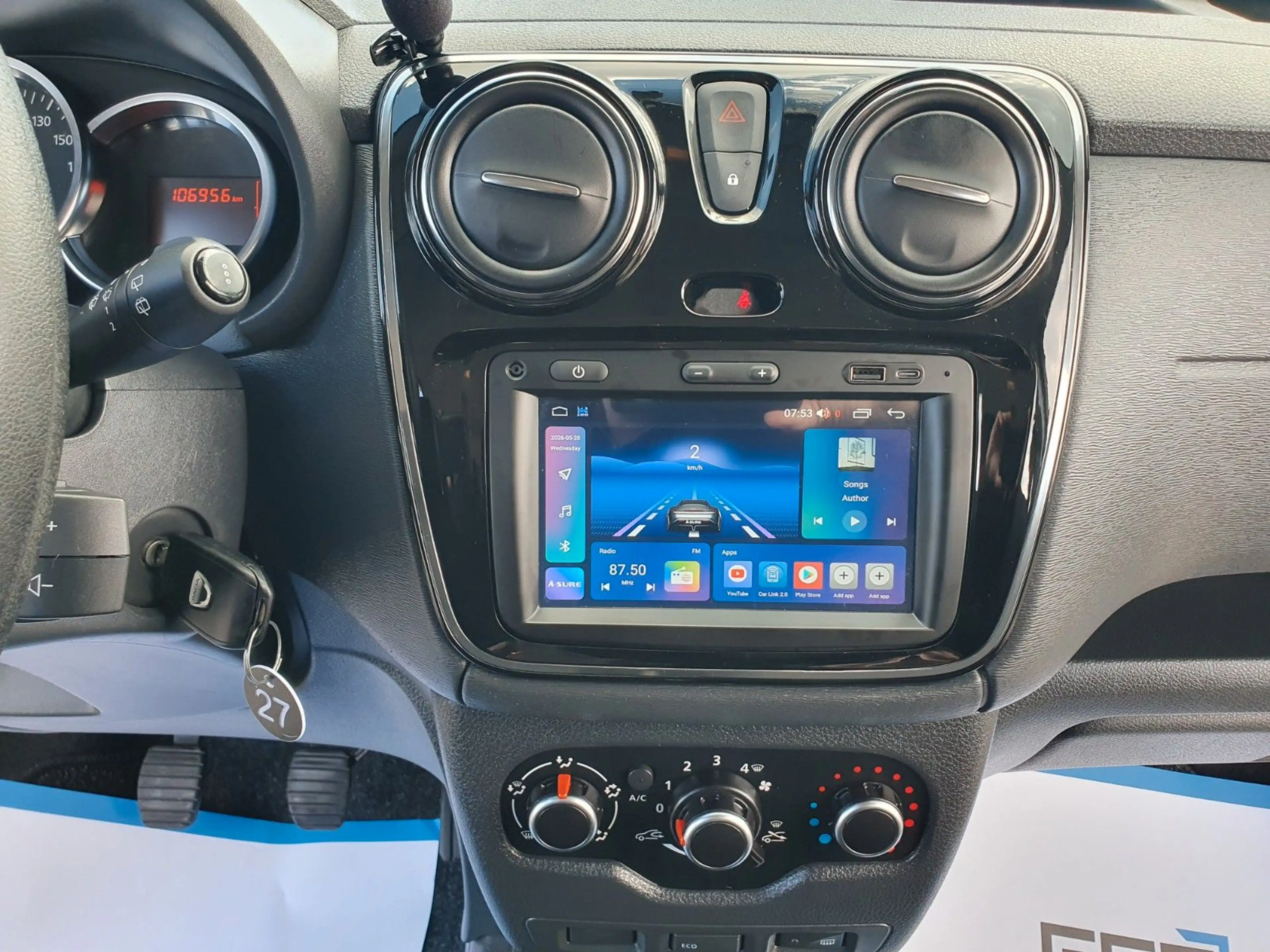 Dacia Dokker Comfort GARANTIE KLIMA NAVI CARPLAY — photo 11