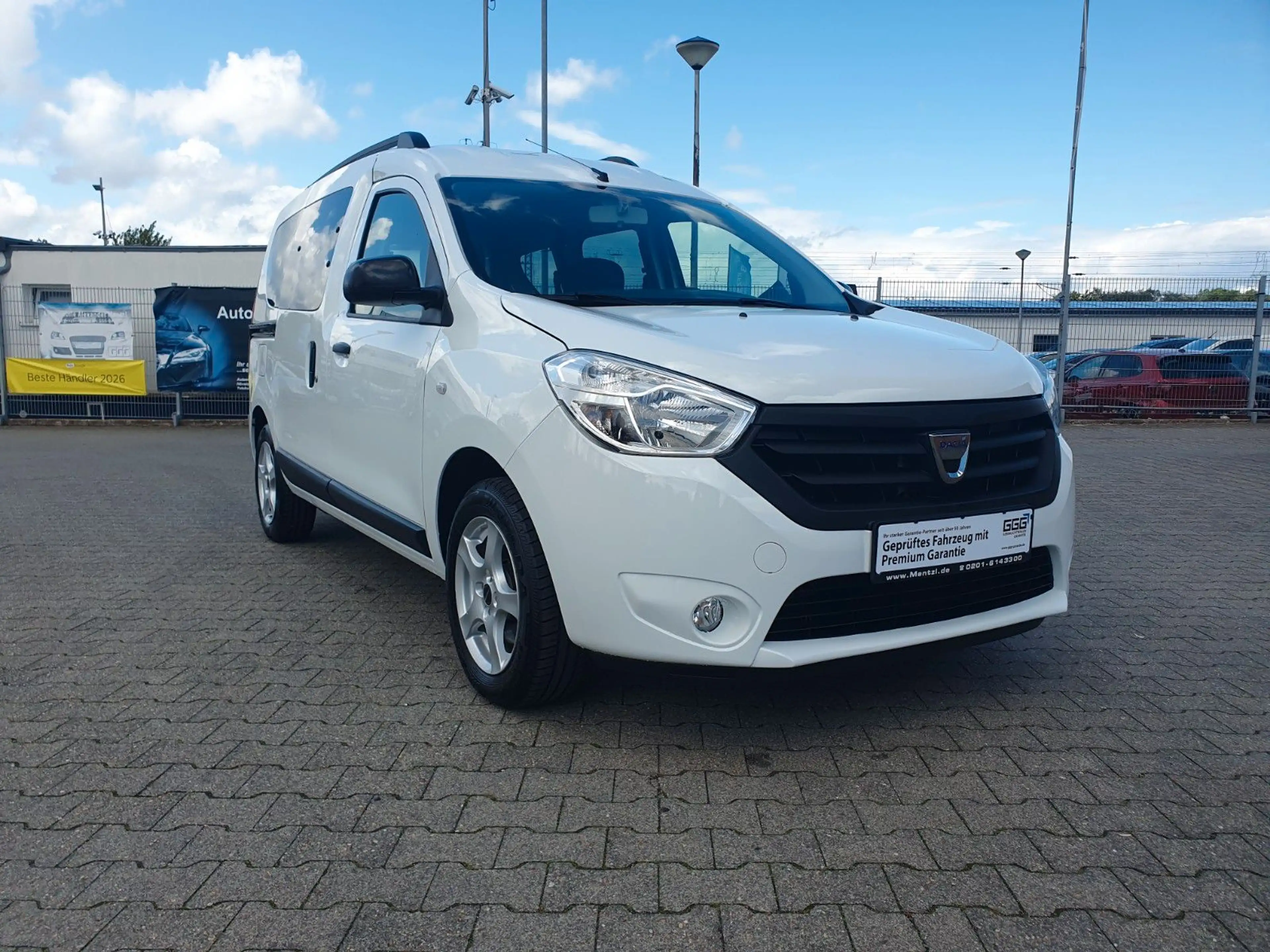 Dacia Dokker Comfort GARANTIE KLIMA NAVI CARPLAY — photo 3
