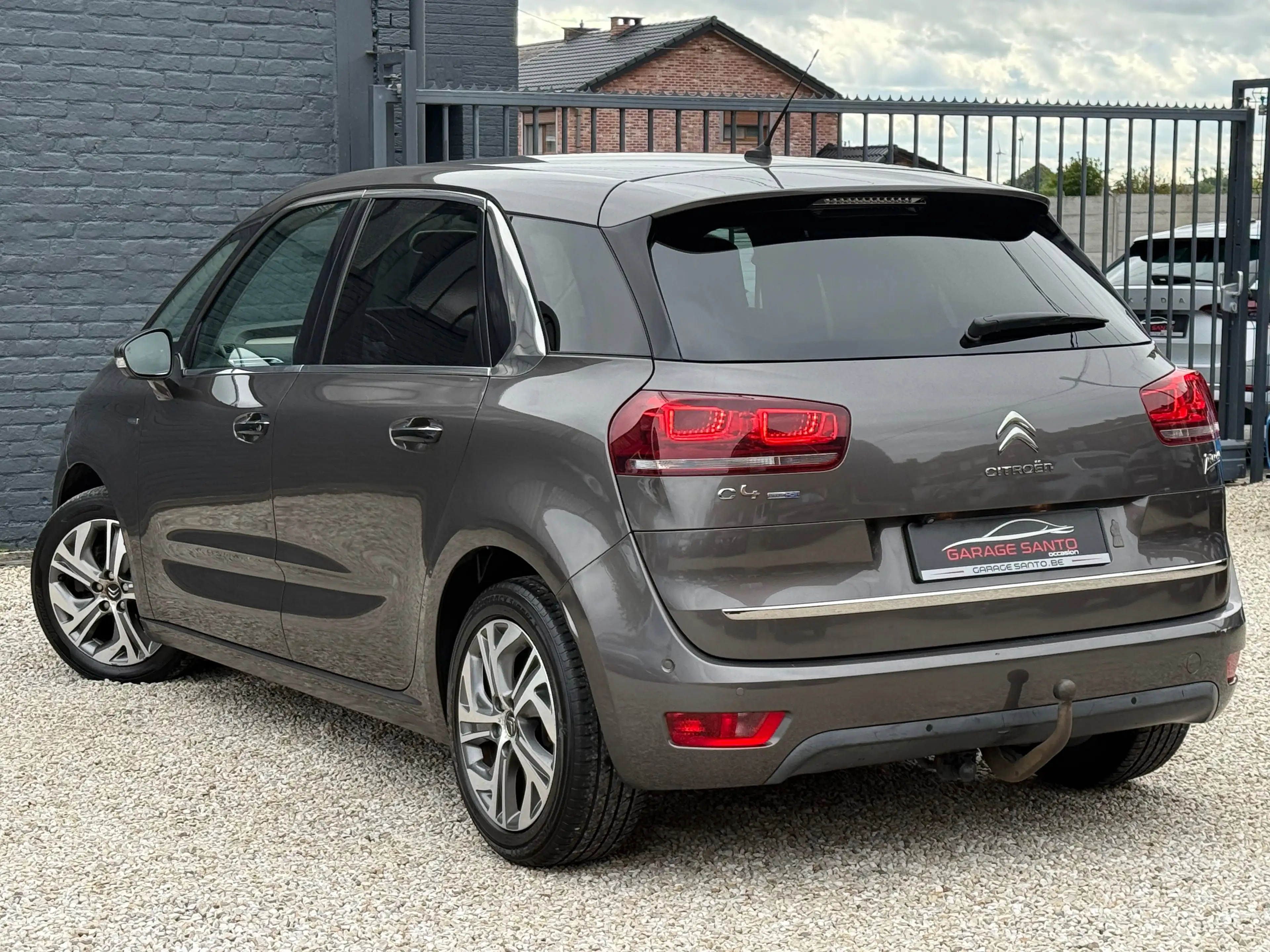 Citroen C4 Picasso C4 Picasso 1.6 BlueHDi Exclusive /Automatique/Navi/Cuir/Caméra/Led/S.c/Xénon/Pdc/Garantie/ — photo 4