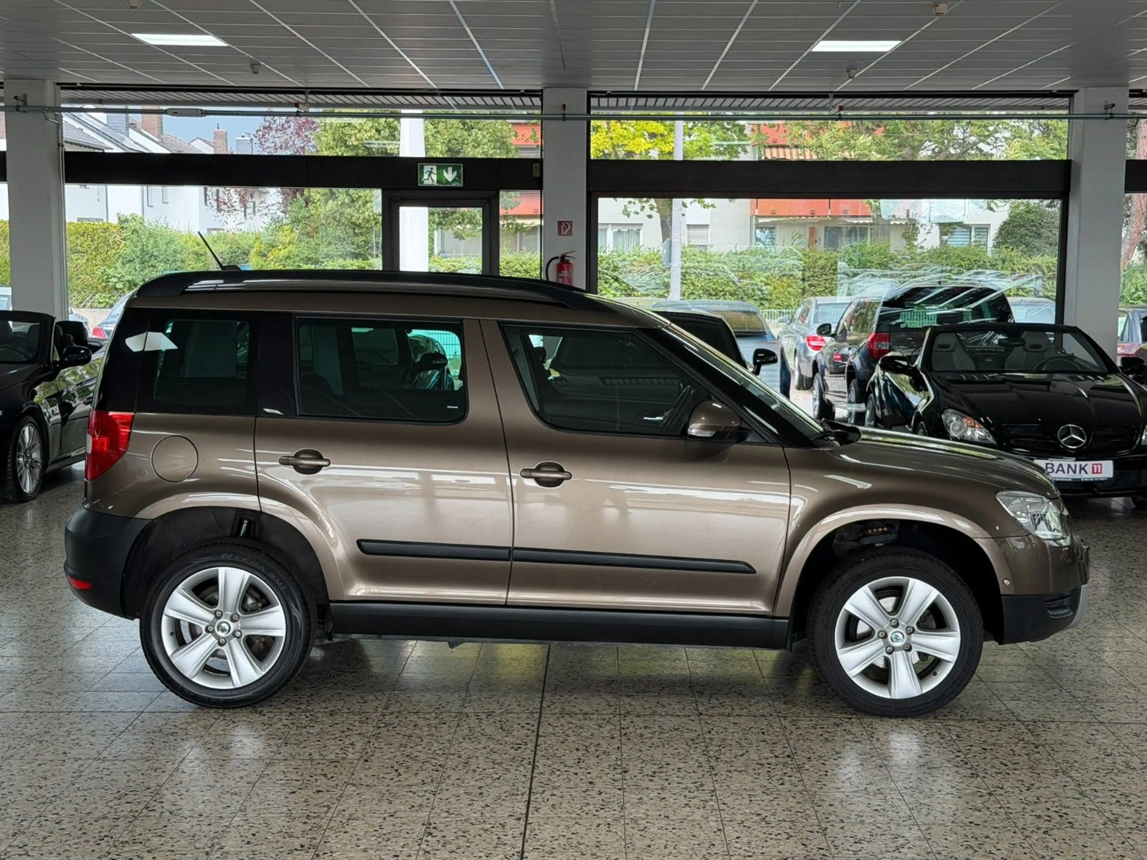 Skoda Yeti 1.8 TSI 4x4 Elegance Plus Edition / 2.Hand — photo 5