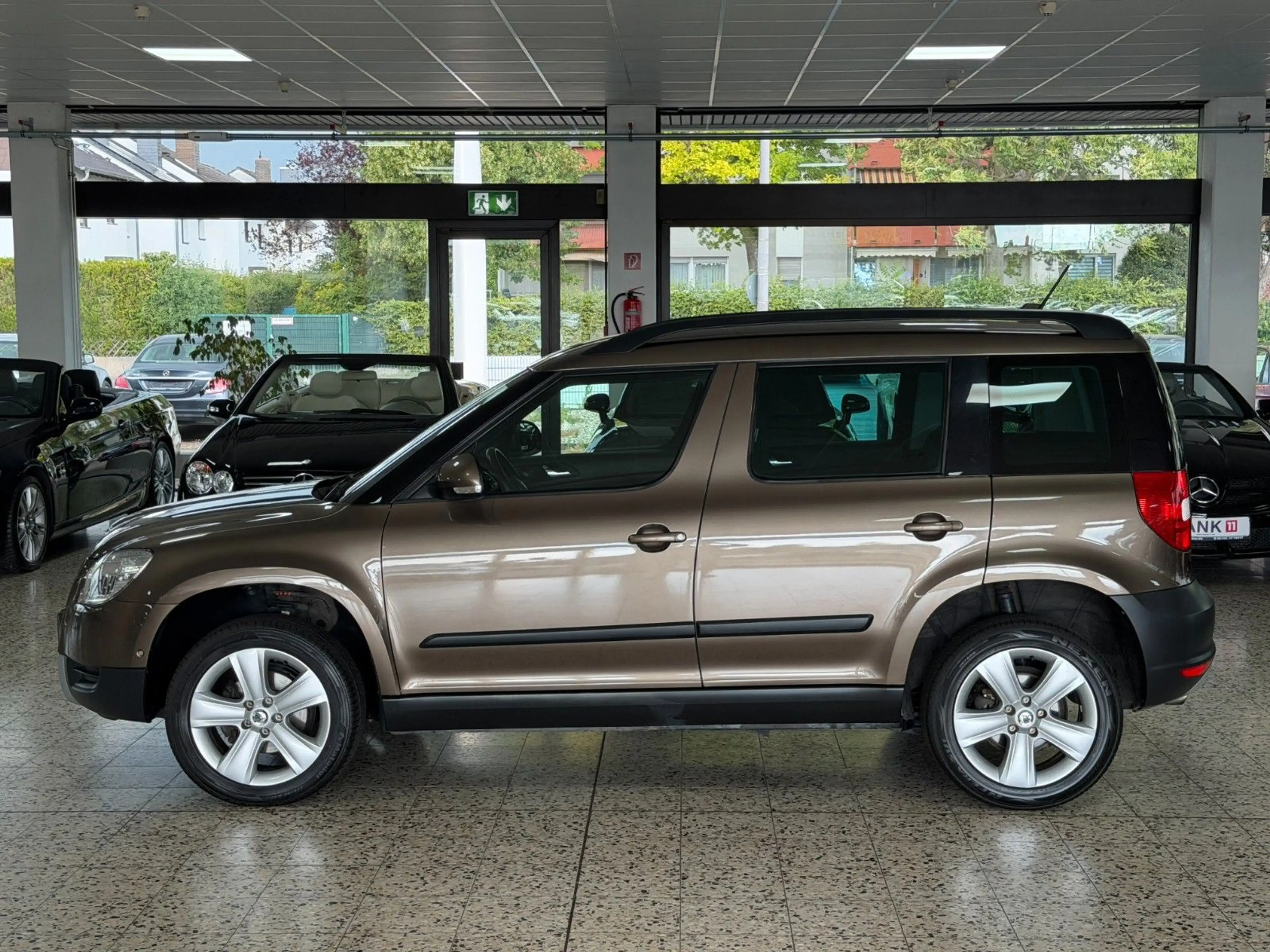 Skoda Yeti 1.8 TSI 4x4 Elegance Plus Edition / 2.Hand — photo 6