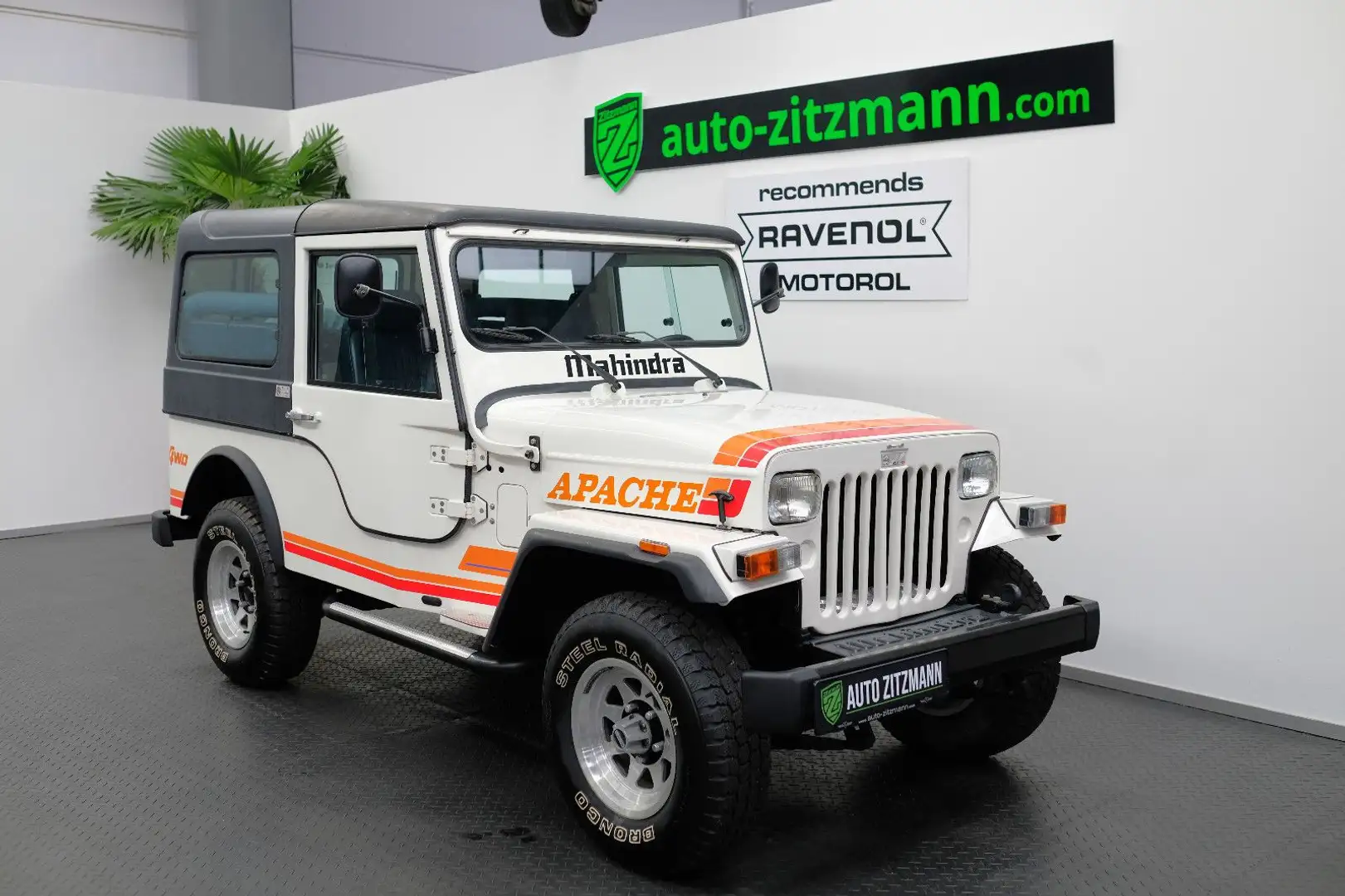 Peugeot Jeep Apache Mahindra CJ-4D 1065KM!!!! Білий - 1