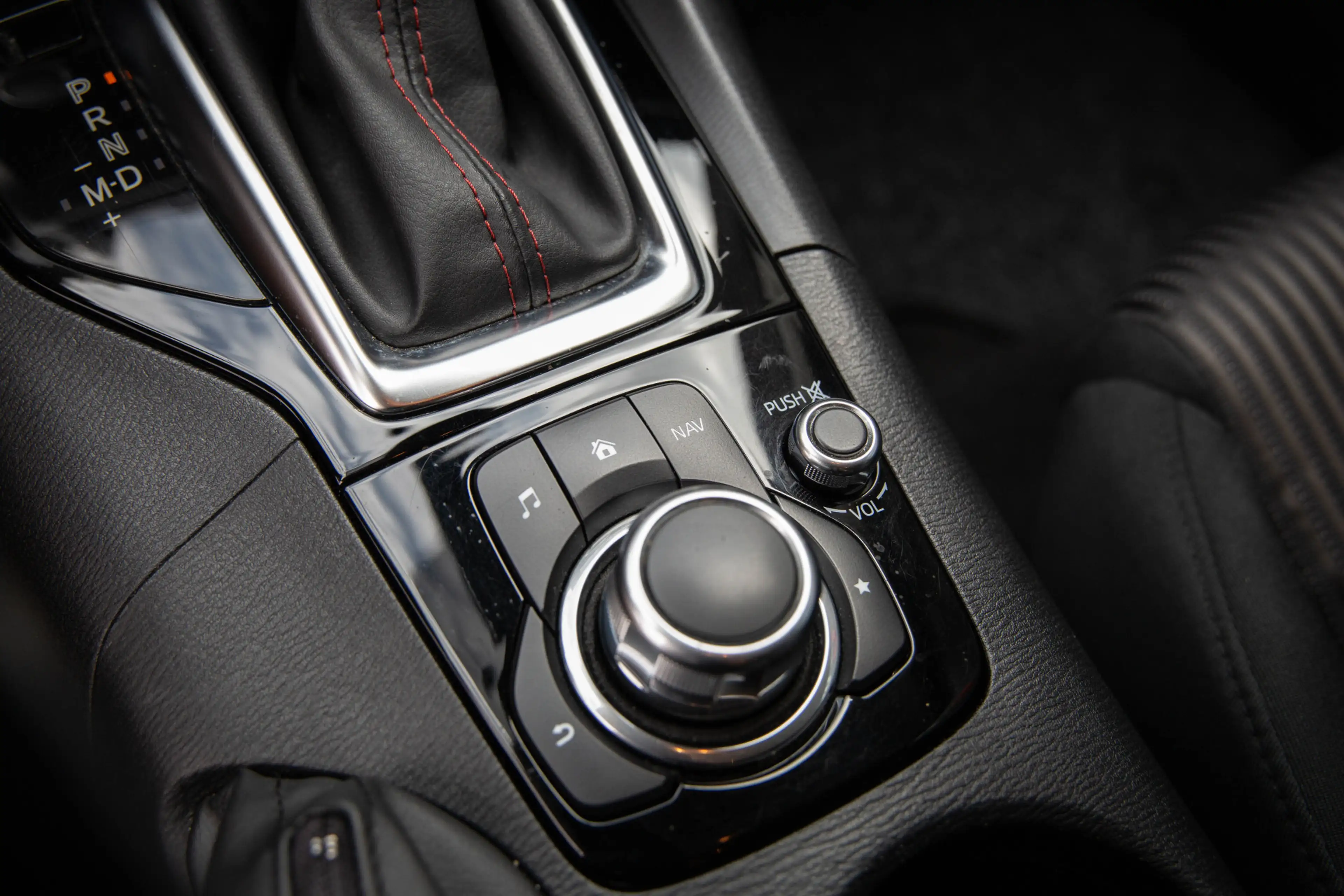 Mazda 3 2.0 TS , Navigatie, Stoelverwarming, Automaat — photo 19
