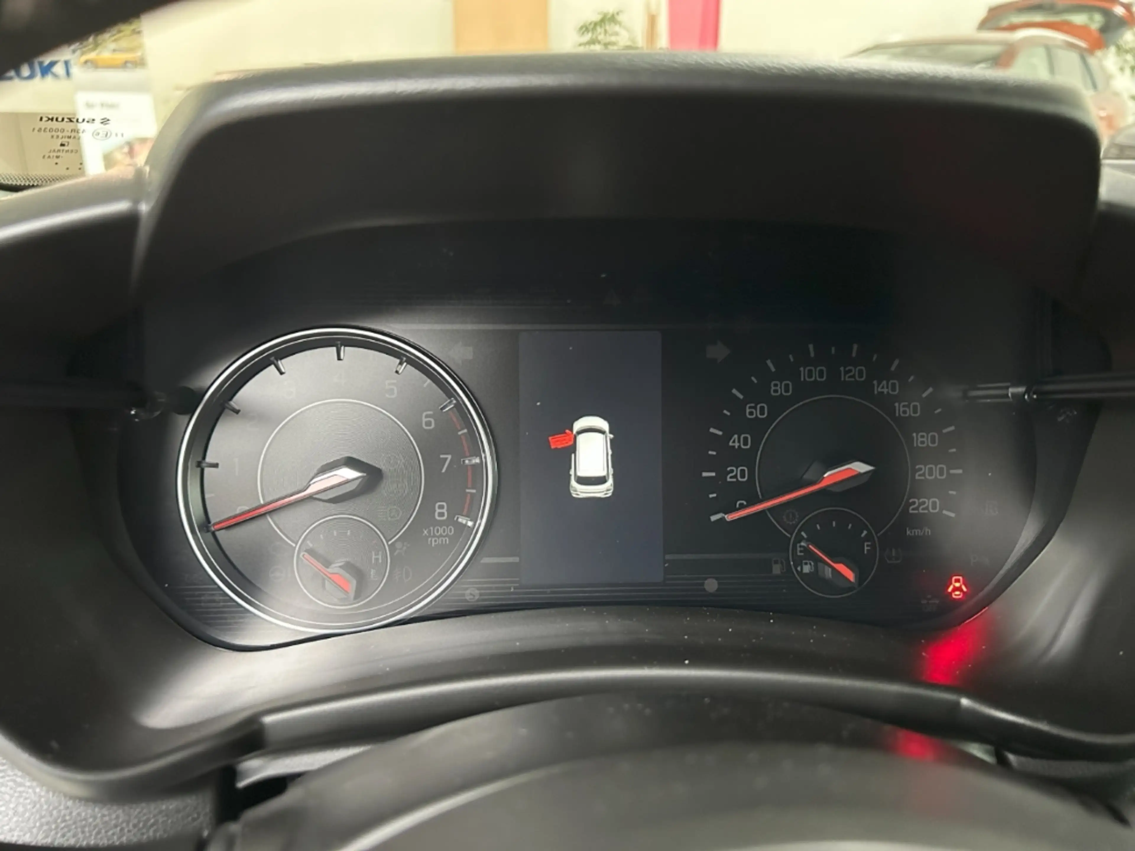 Suzuki Swift 1.2 Comfort Hybrid Nav LED ACC CarPlay SHZ — photo 11