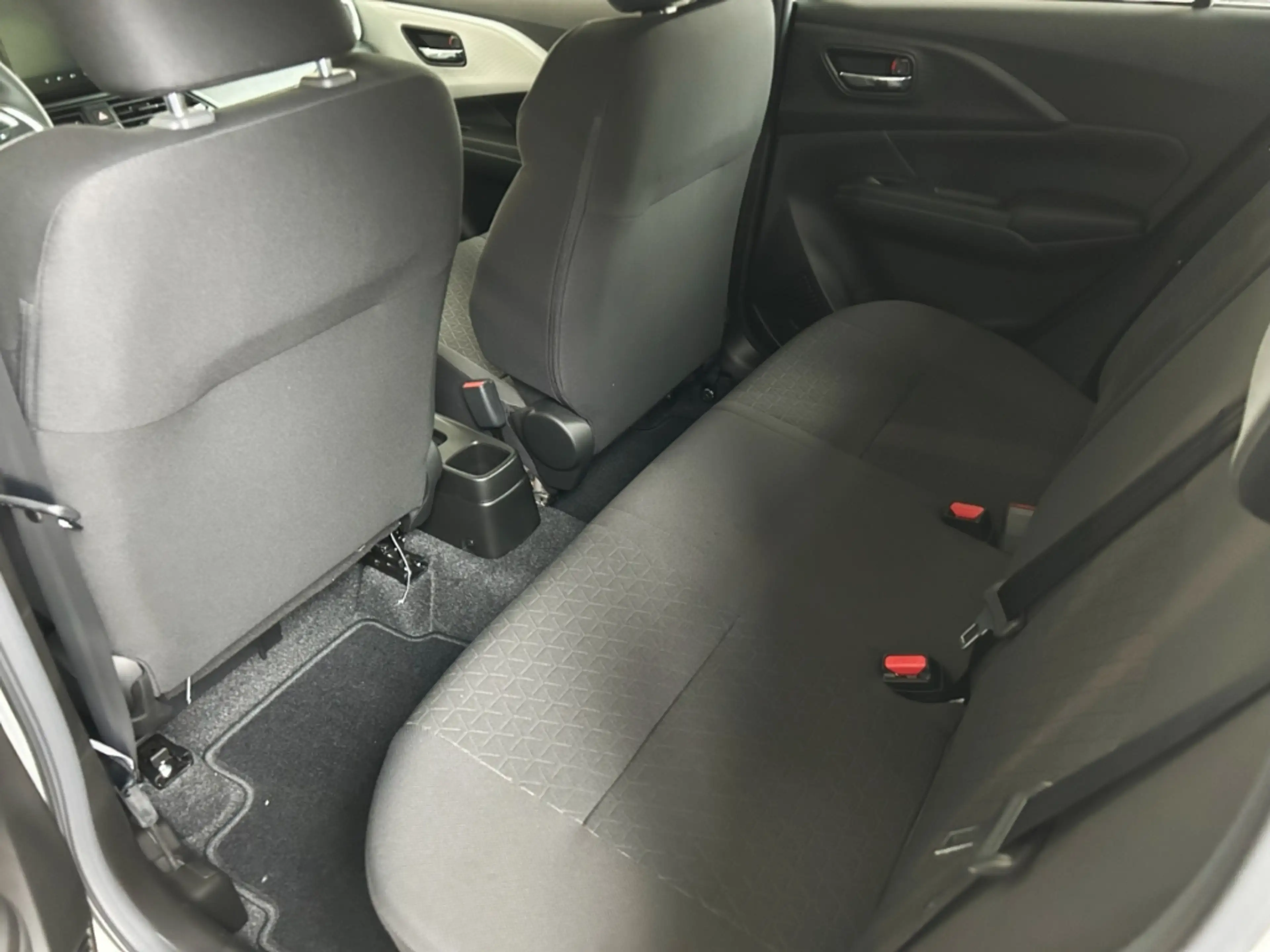 Suzuki Swift 1.2 Comfort Hybrid Nav LED ACC CarPlay SHZ — photo 5