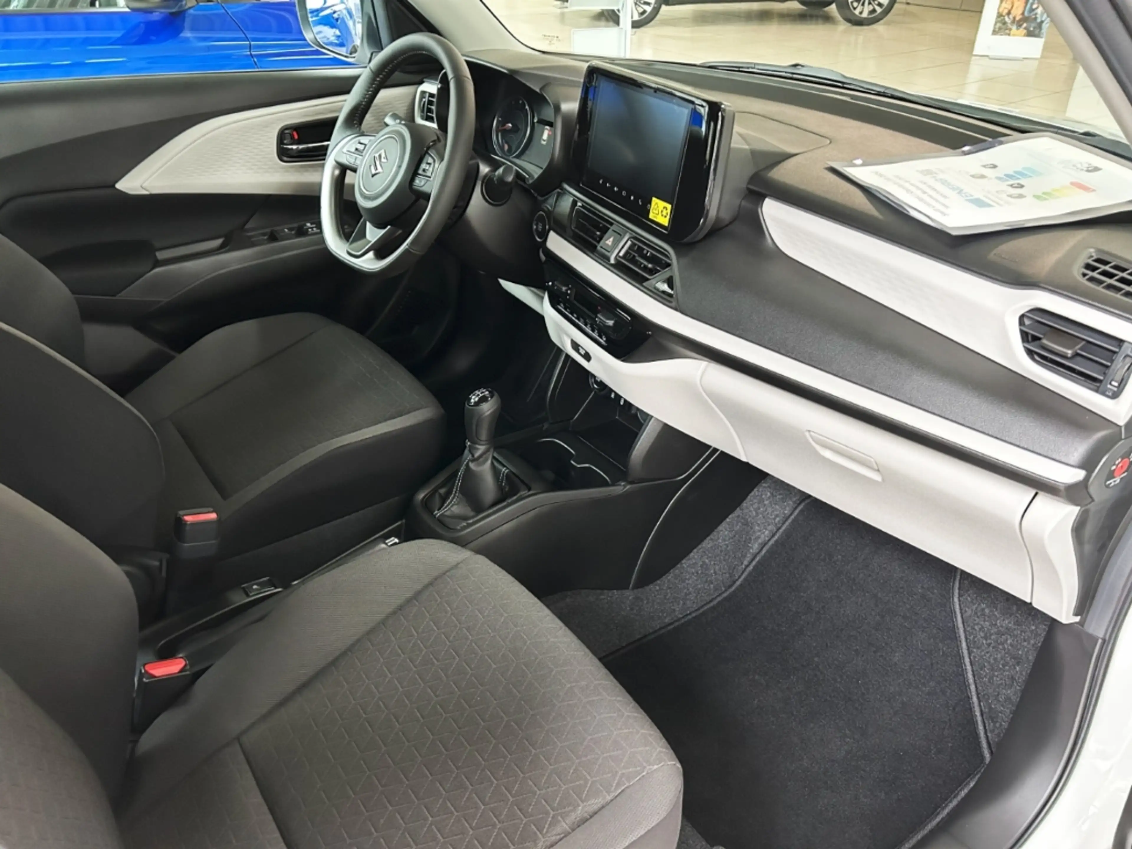 Suzuki Swift 1.2 Comfort Hybrid Nav LED ACC CarPlay SHZ — photo 10