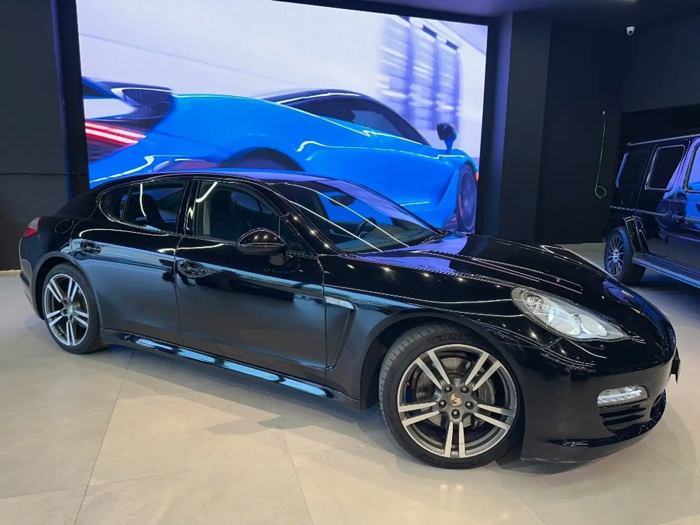 Porsche Panamera 3.6 Чорний - 1