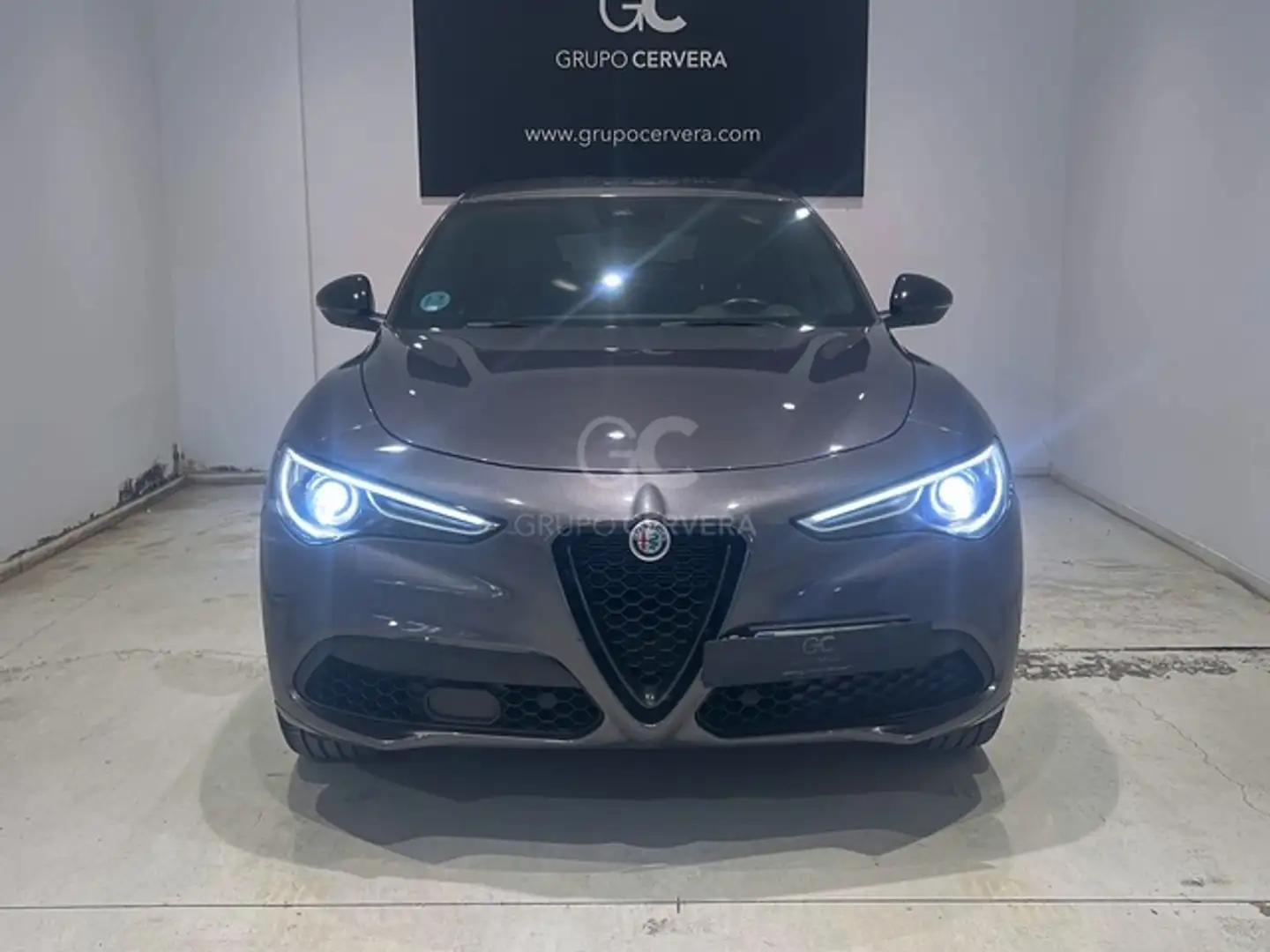 Alfa Romeo Stelvio 2.0 Veloce Q4 Aut. 280 Gris - 2