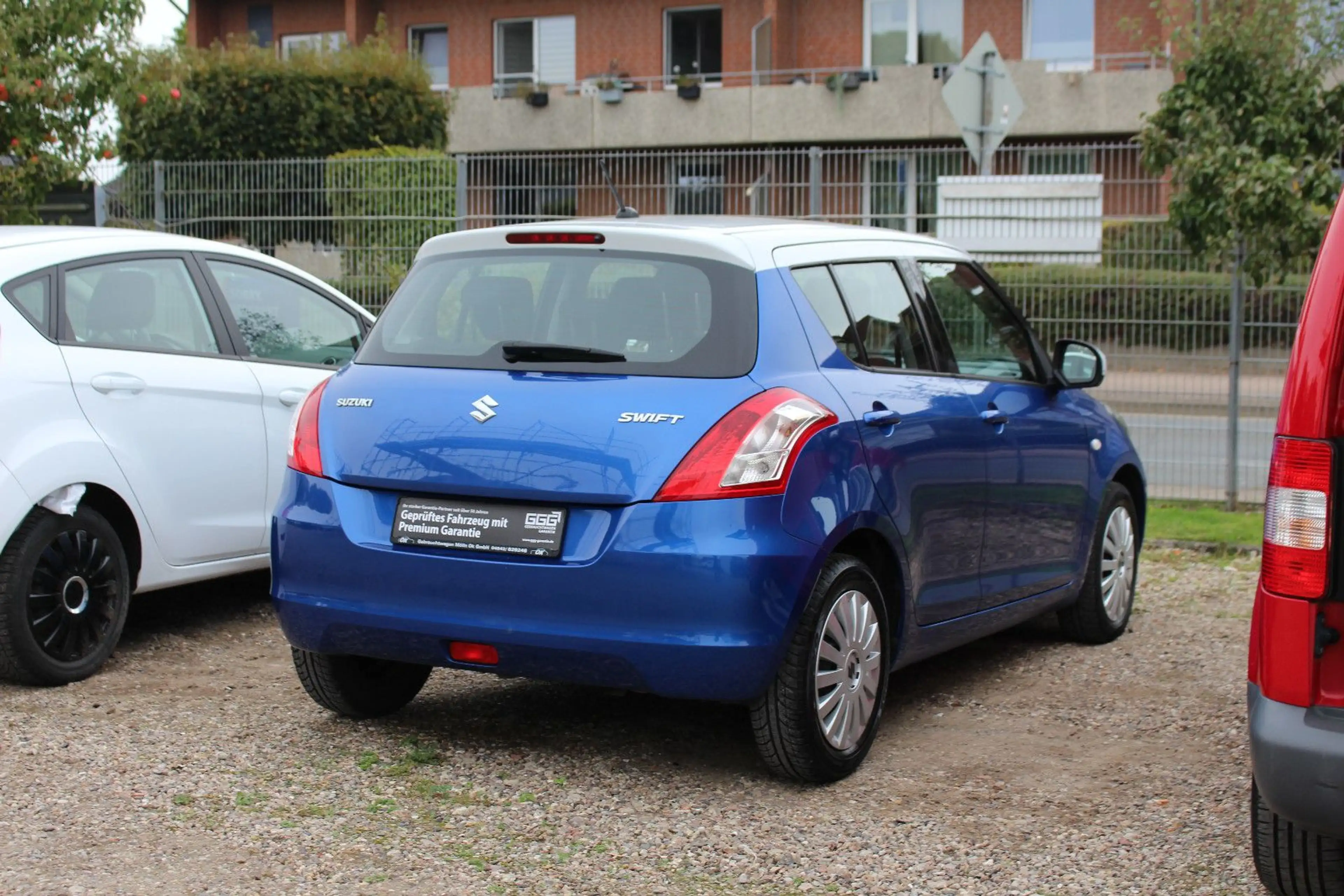 Suzuki Swift Club *S.Heft*2.Hand*Klima*SHZ*Tempomat* — photo 3