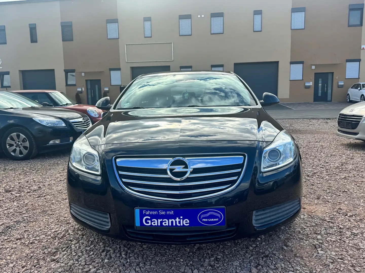 Opel Insignia Insignia 2.0 CDT Garantie Sport Zahnriemen Schwarz - 1