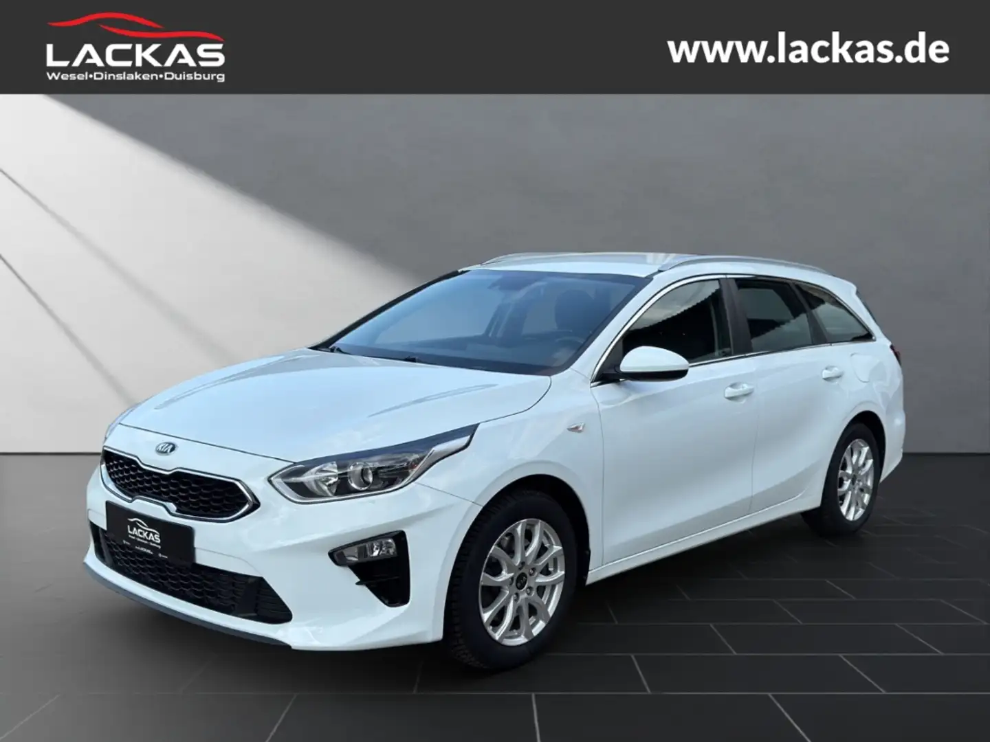 Kia Ceed SW / cee'd SW Kombi Vision 1.4 AUTOMATIK+NAVI+PDC+AHK Blanc - 1