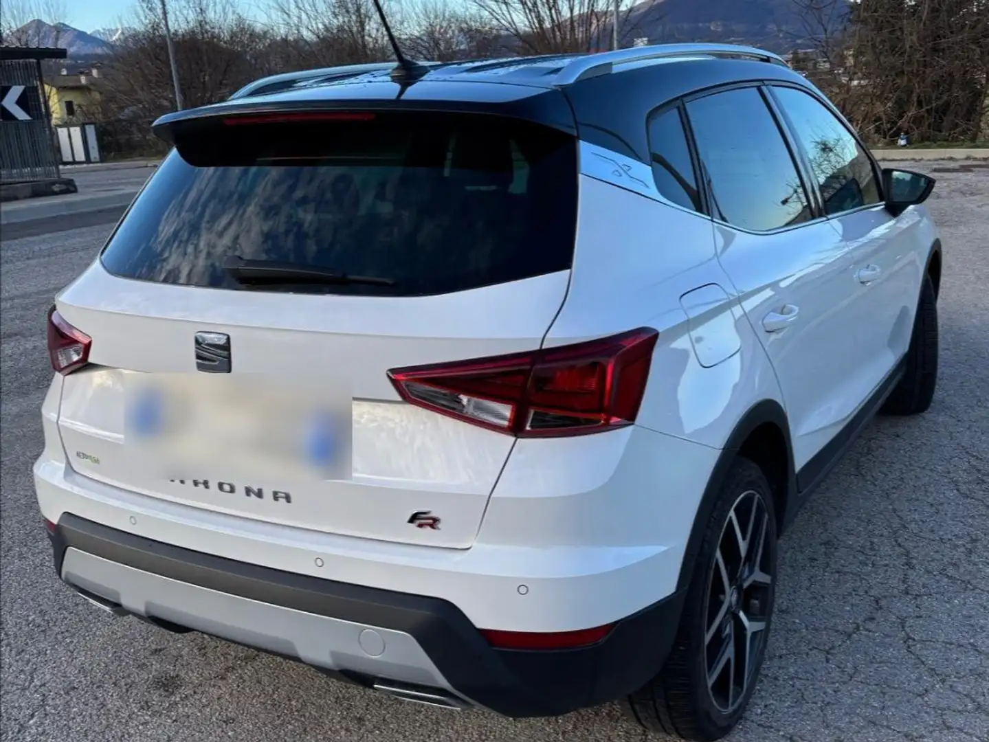 SEAT Arona Arona 2017 1.0 ecotsi FR 115cv dsg my18 Alb - 2
