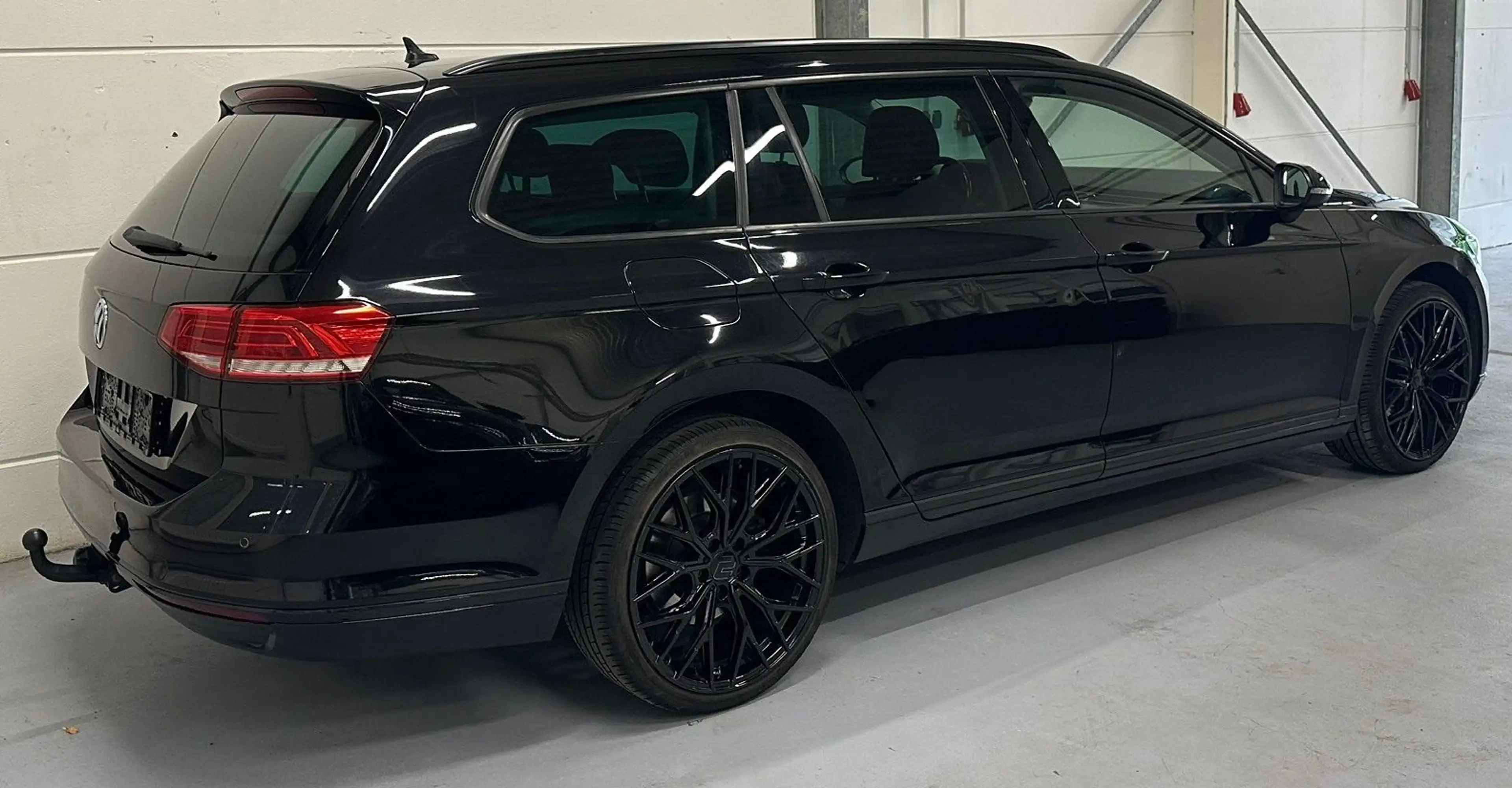 Volkswagen Passat Variant 2,0 TDI AUTOMATIK NAVI 19 ZOLL ALU Start-Stopp — photo 3