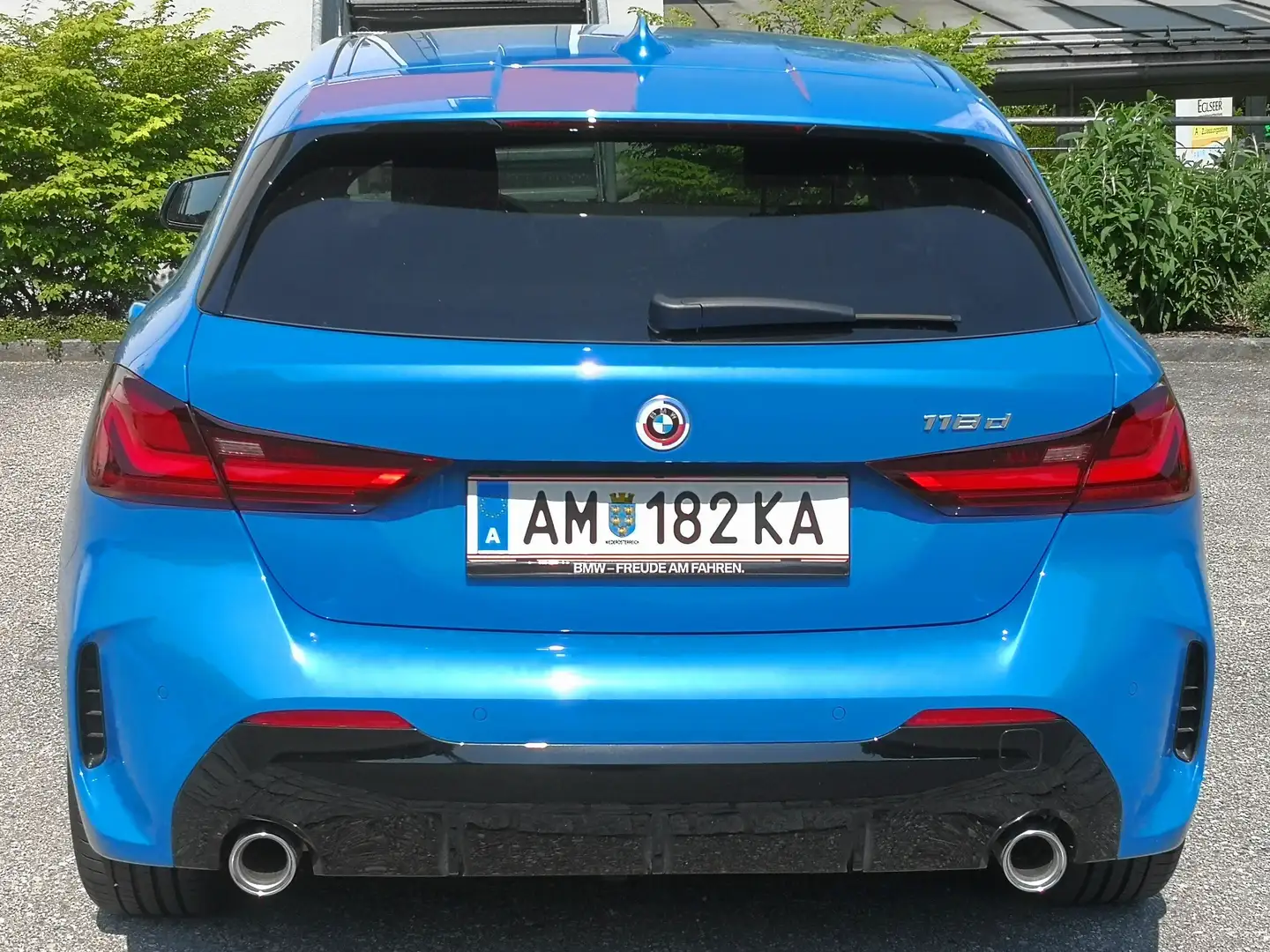 BMW 118 118d Aut. Blau - 1
